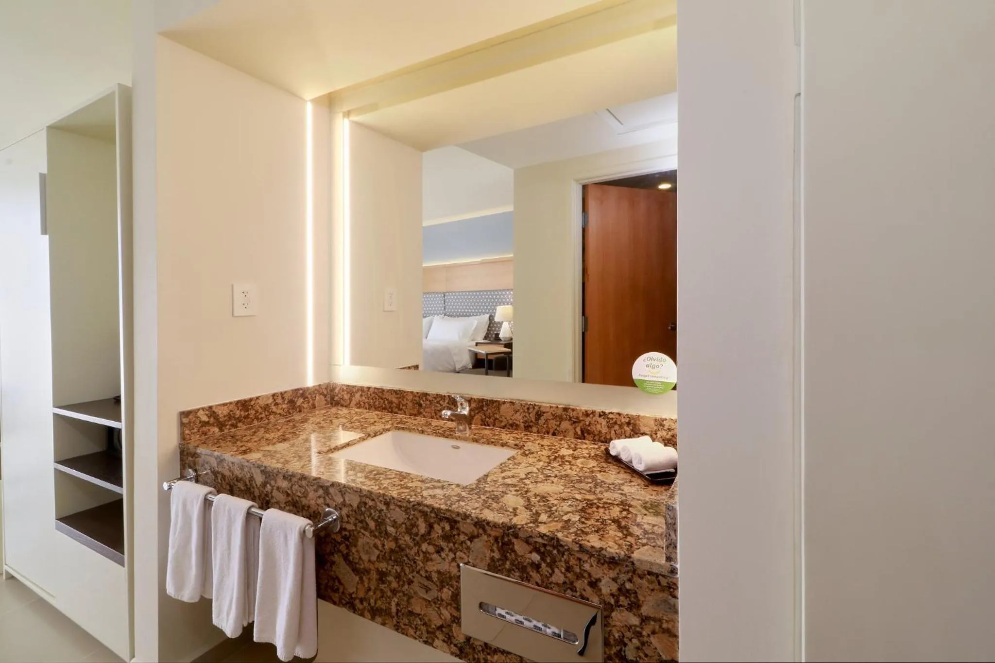 Bathroom in Holiday Inn Tuxpan - Convention Center by IHG