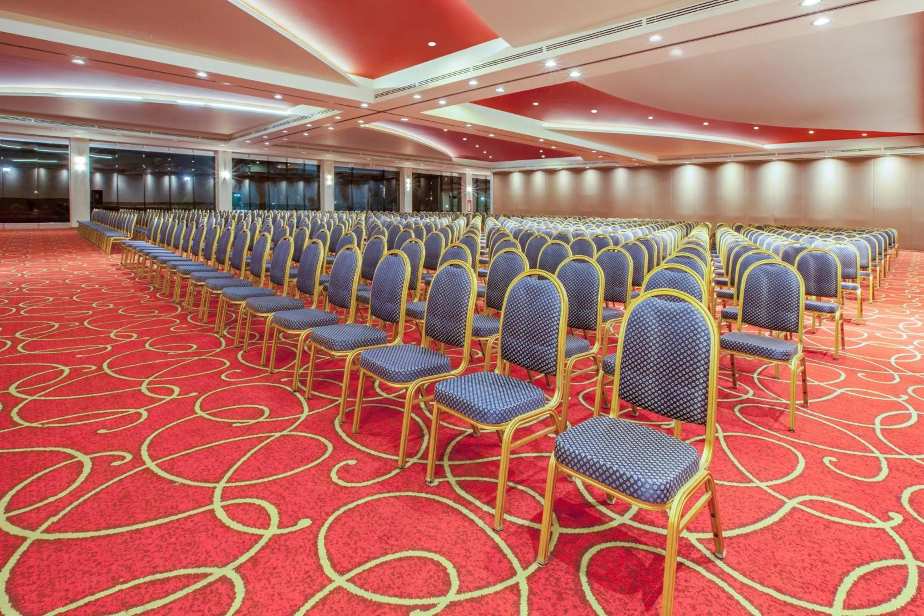Meeting/conference room in Holiday Inn Tuxpan - Convention Center by IHG