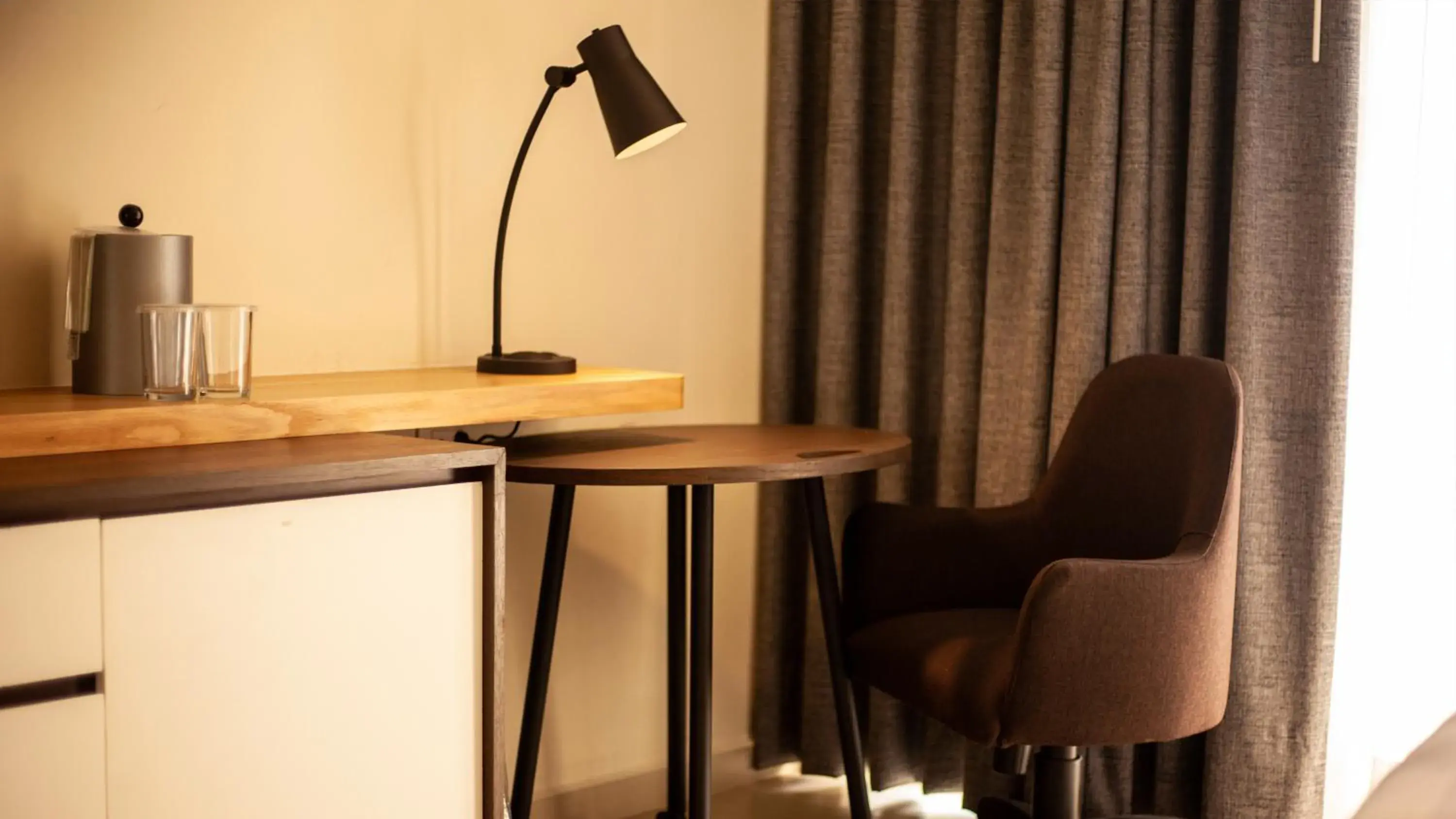 Standard King Room in Holiday Inn Tuxpan - Convention Center by IHG Standard King Room in Holiday Inn Tuxpan - Convention Center by IHG