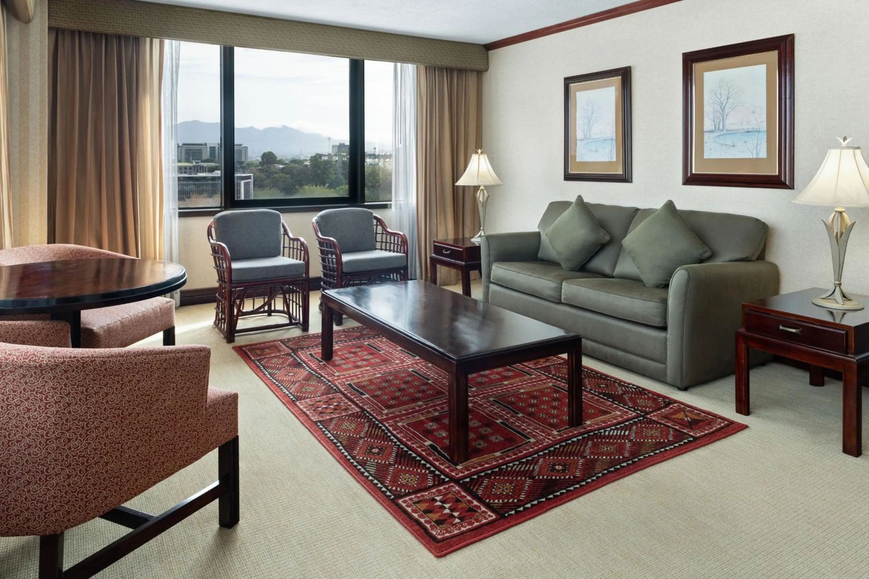 Bedroom in Delta Hotels by Marriott San Jose Aurola