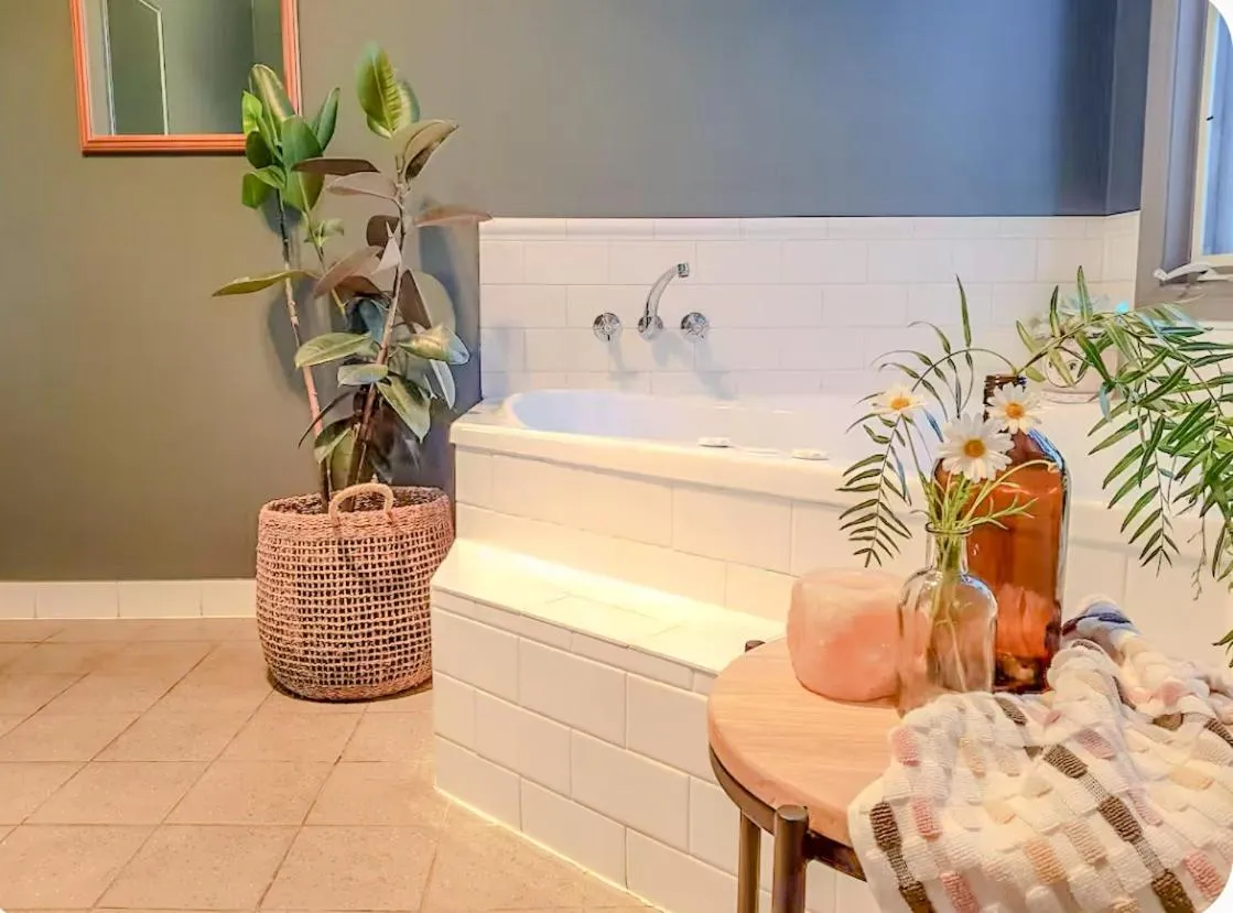 Clonmara Country House and Cottages