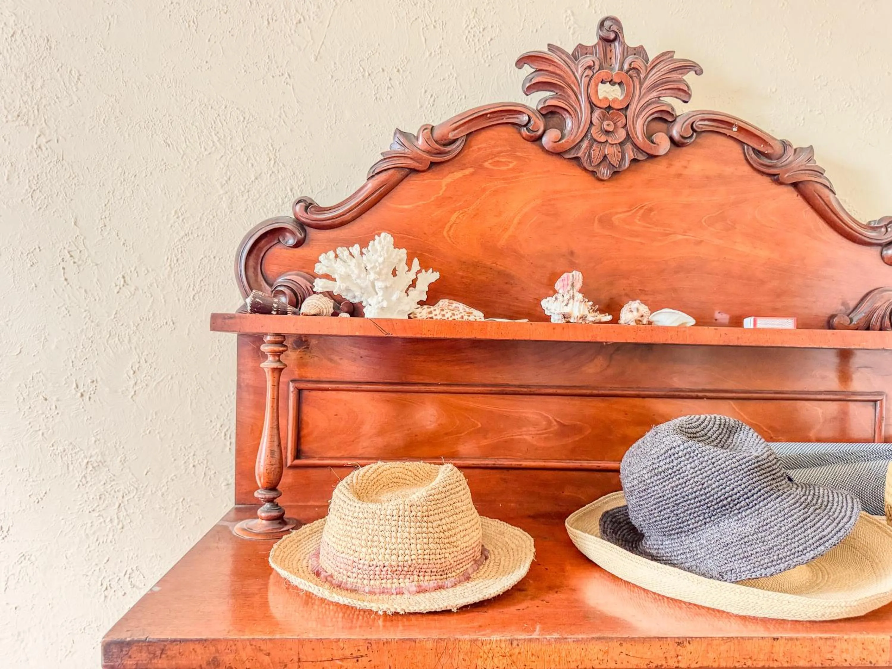 Clonmara Country House and Cottages