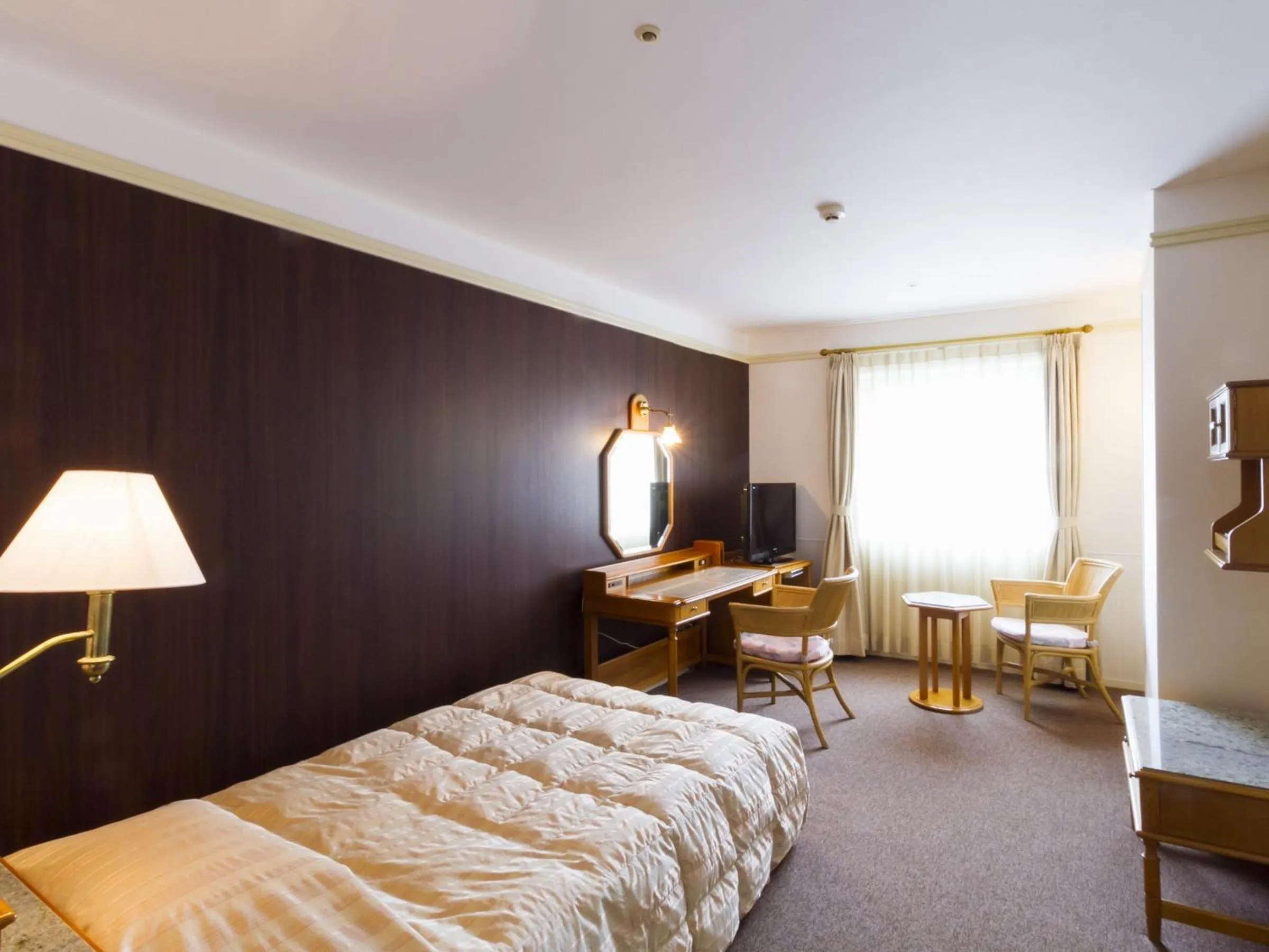 Photo of the whole room, Bed in Hotel Merieges