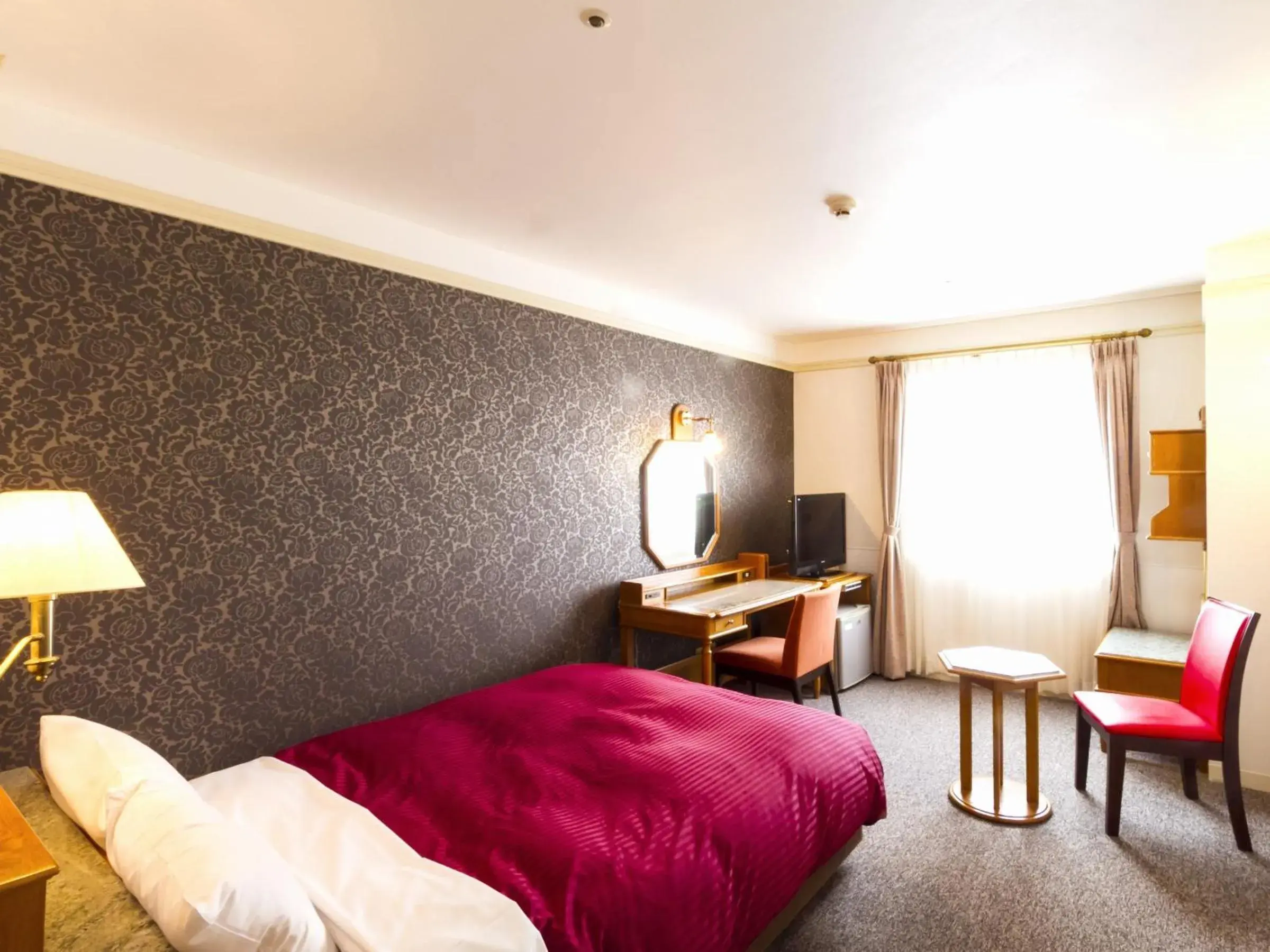 Double Room with Small Double Bed - Smoking in Hotel Merieges Double Room with Small Double Bed - Smoking in Hotel Merieges