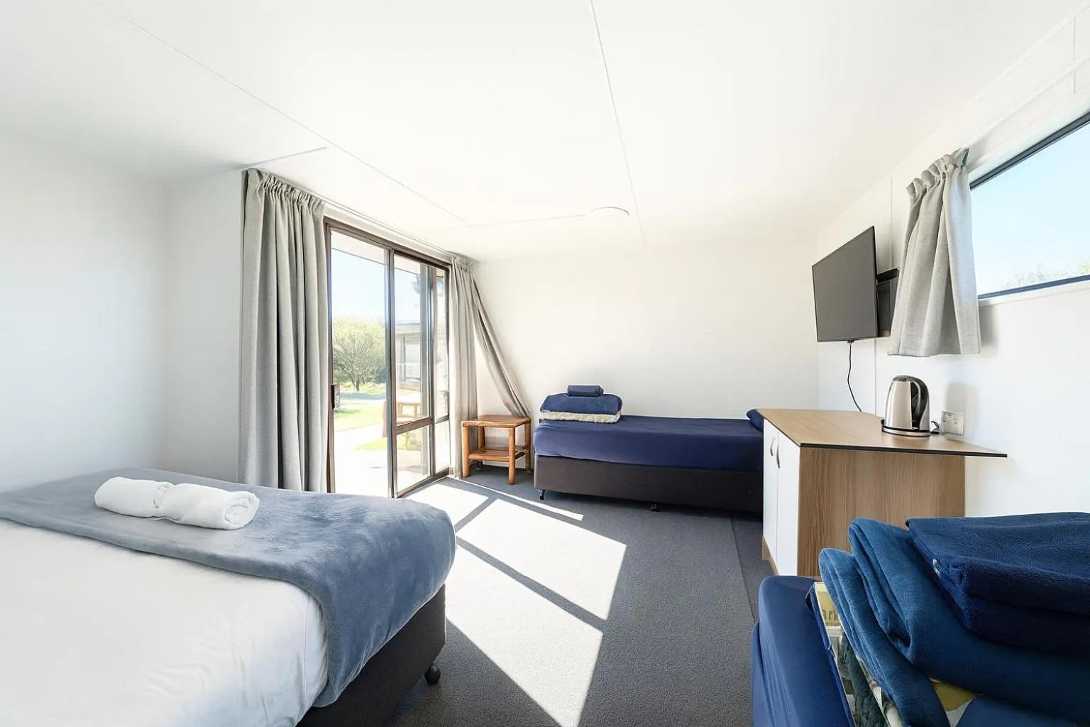 Bedroom, Bed in North South Holiday Park