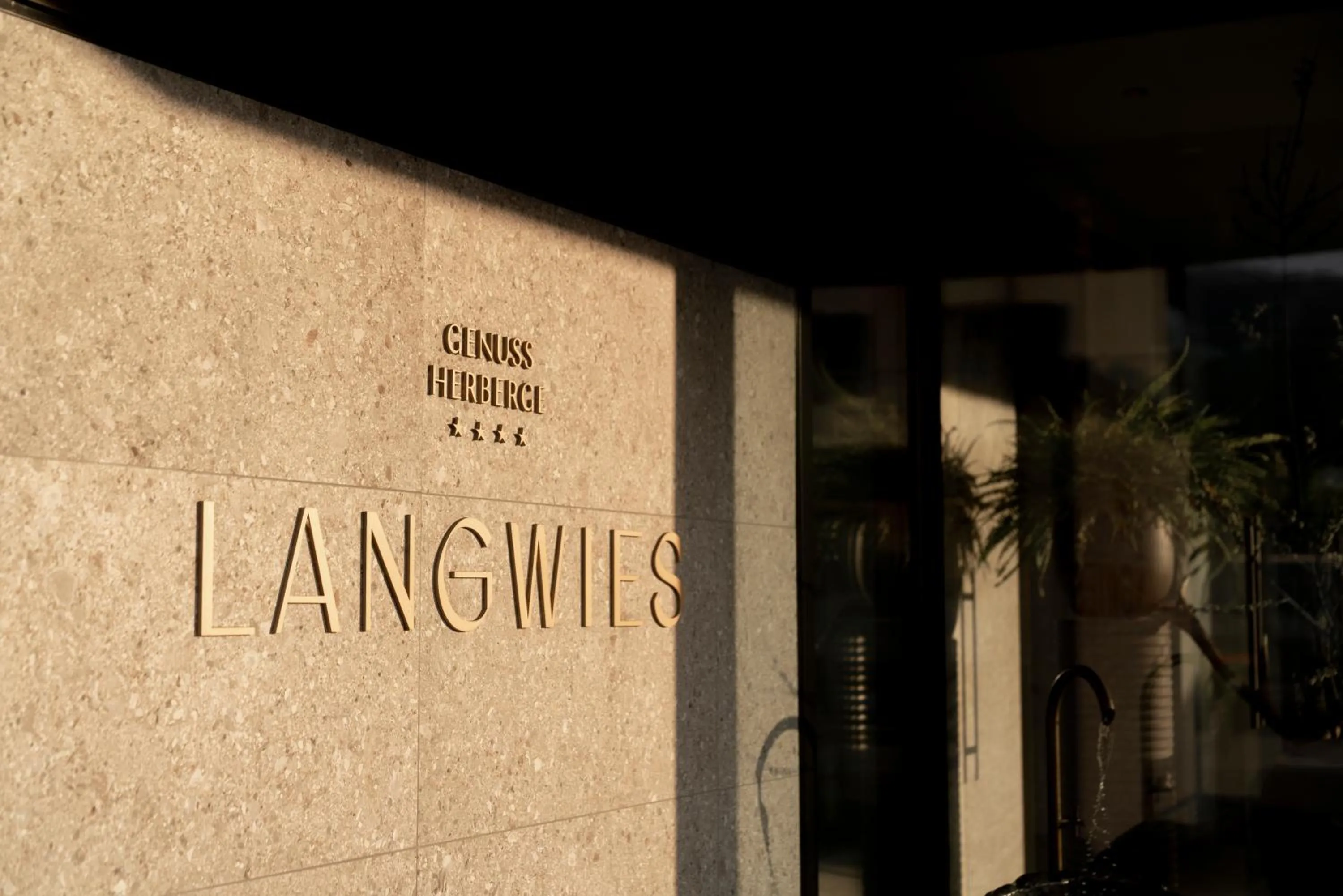 Property building in Langwies Genussherberge