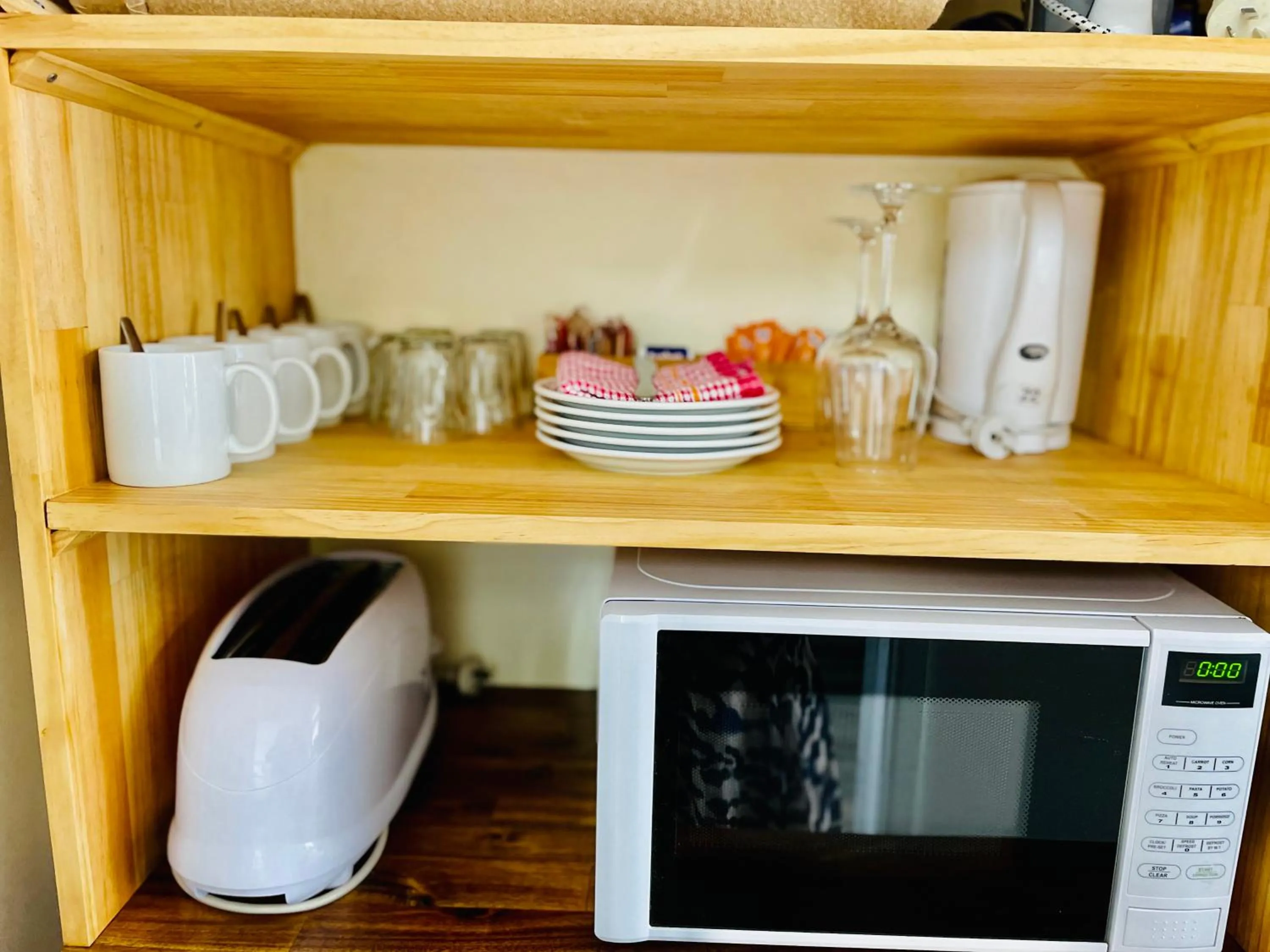 Coffee/tea facilities in Highway Motor Inn Taree