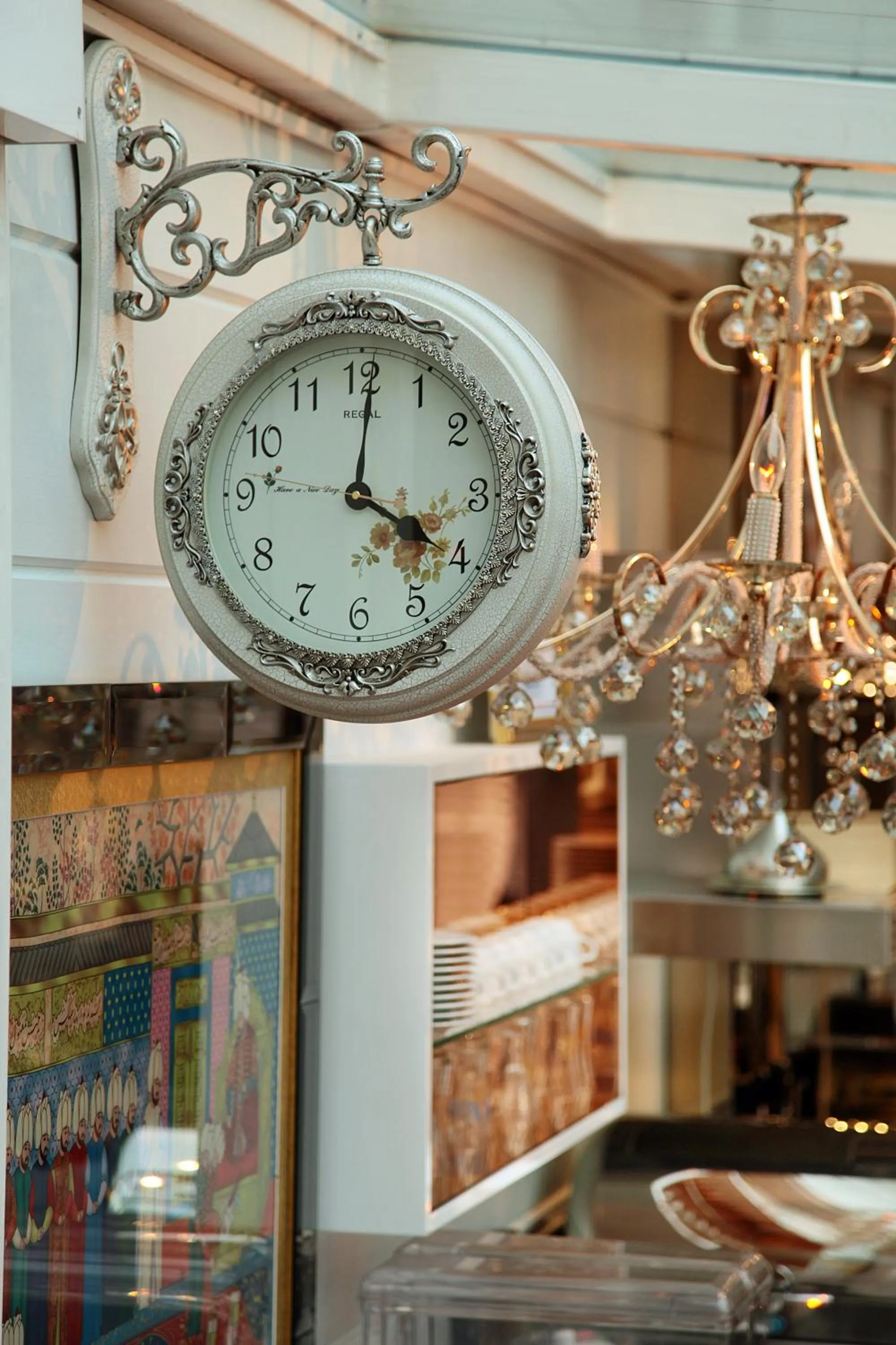 Decorative detail in Sultan Tughra Hotel