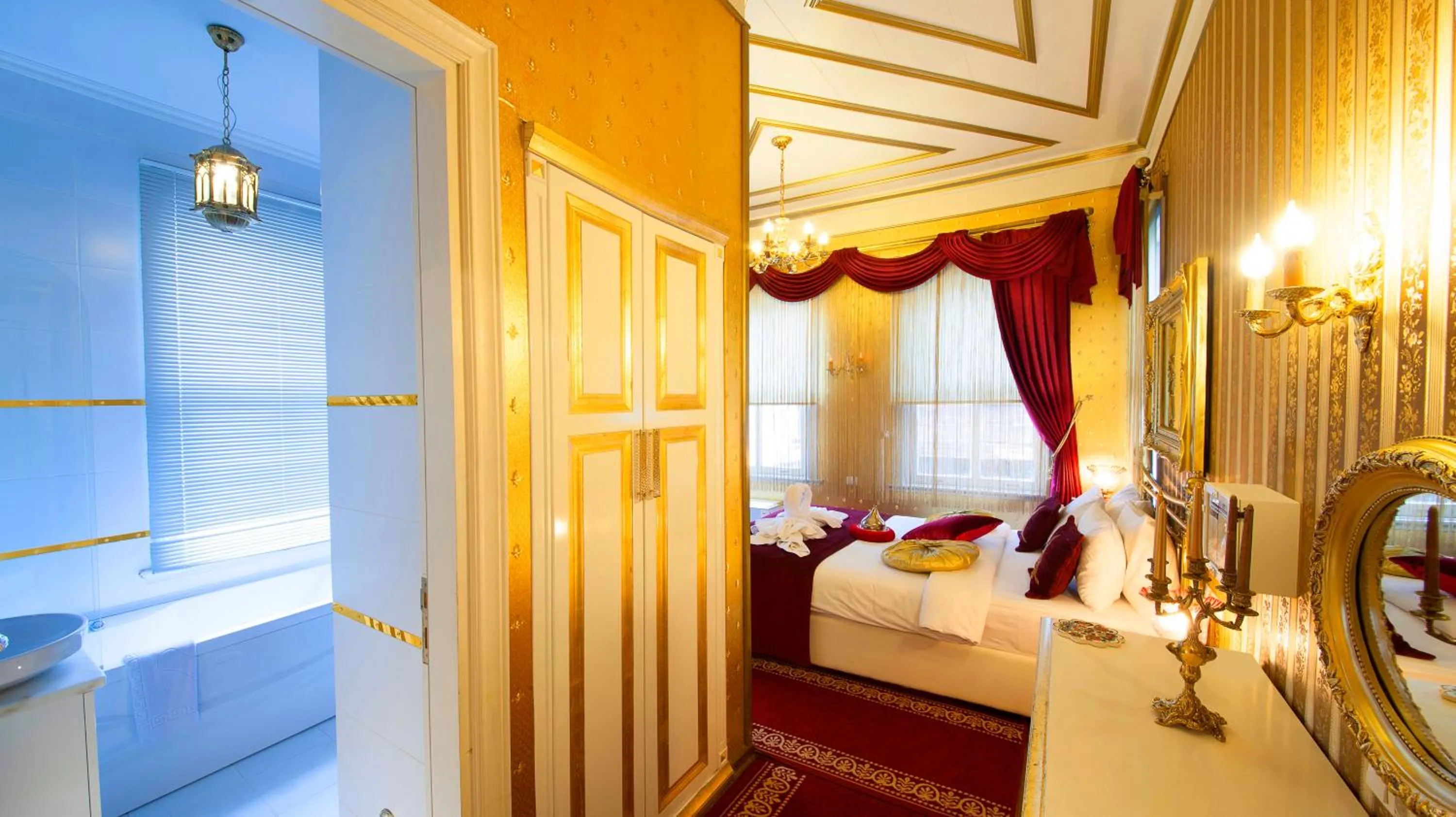 Bathroom, Bed in Sultan Tughra Hotel