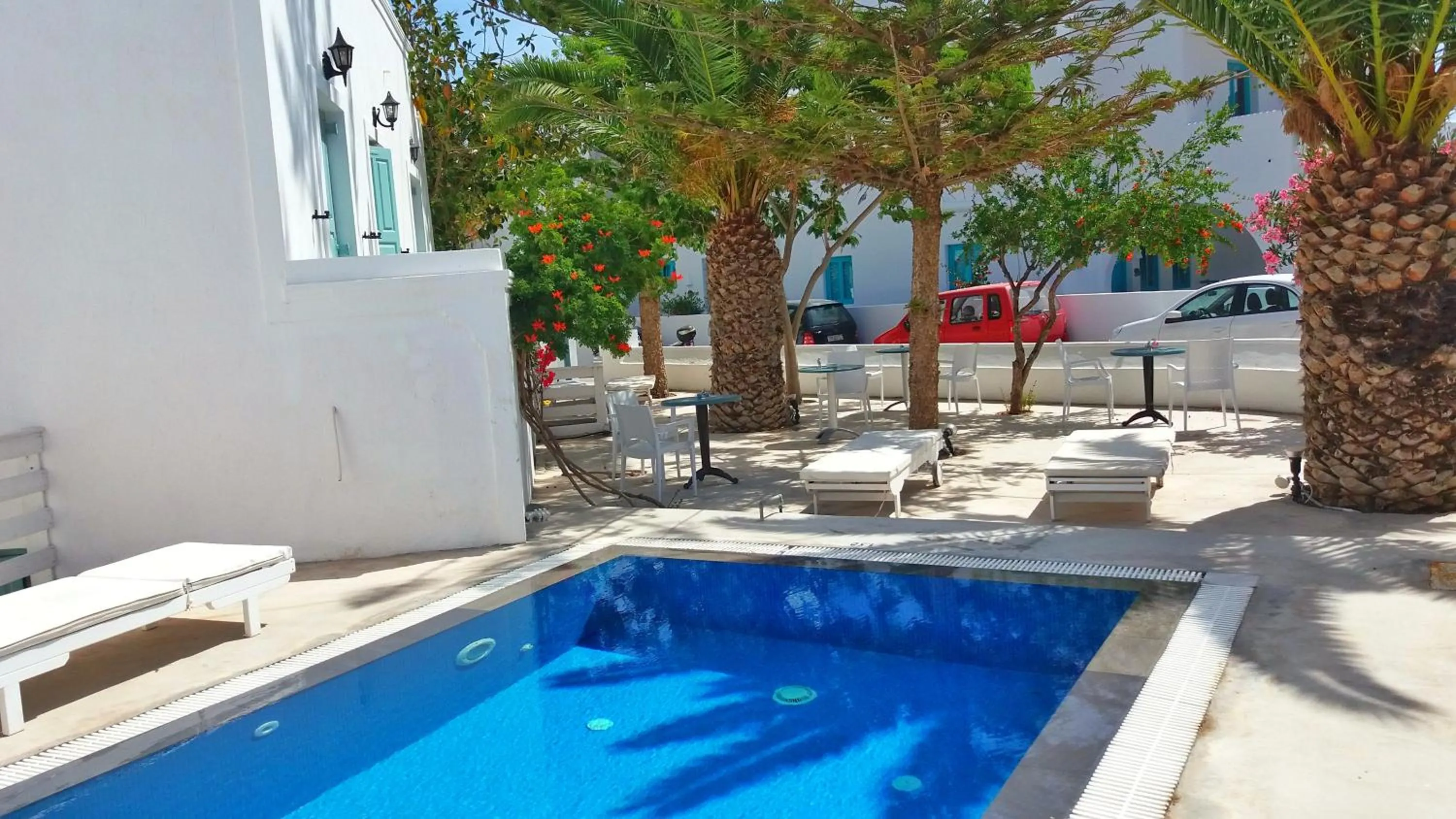 Garden in Kymata Hotel