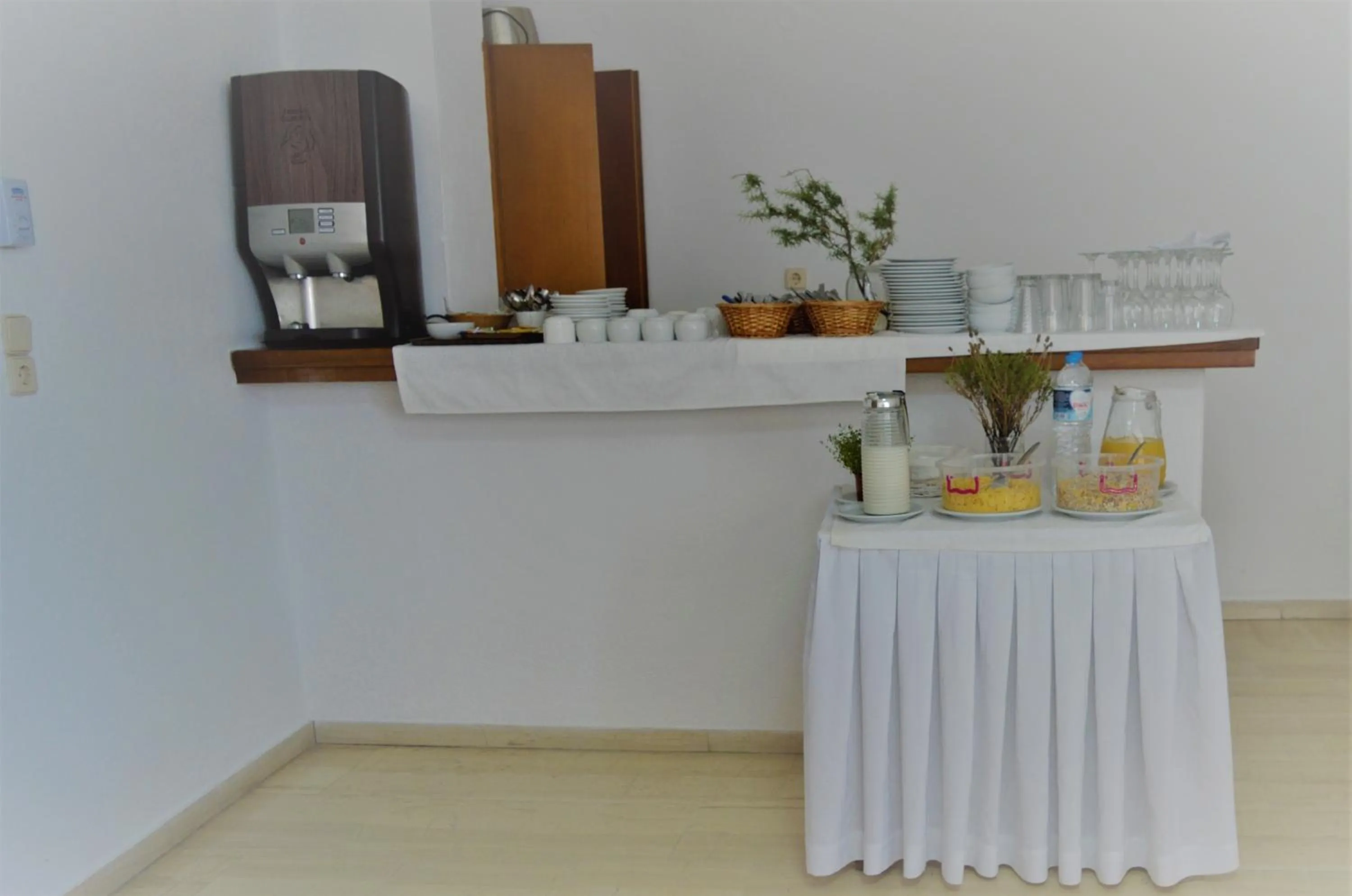 Breakfast in Kymata Hotel