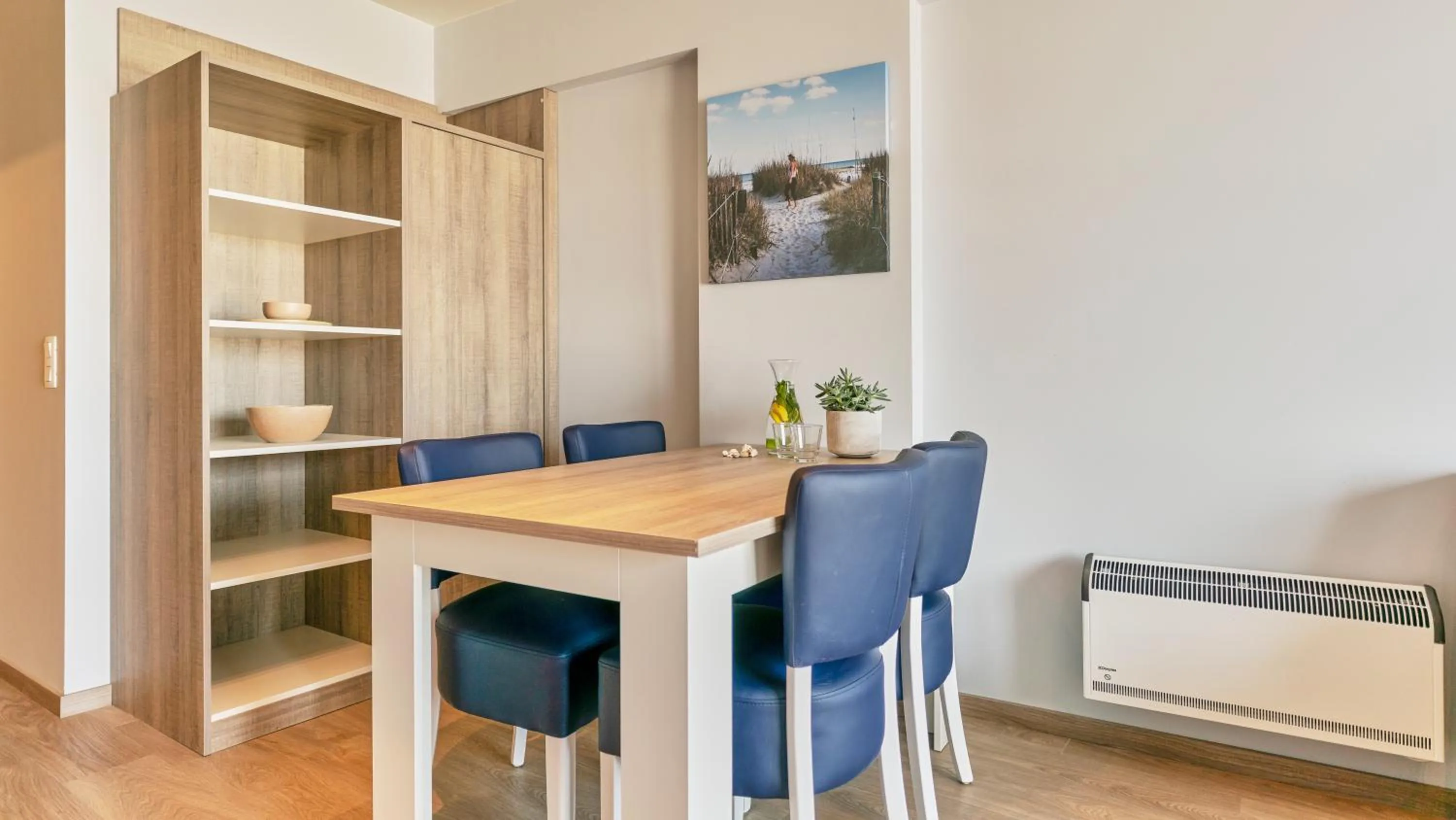 Dining area in Holiday Suites Blankenberge