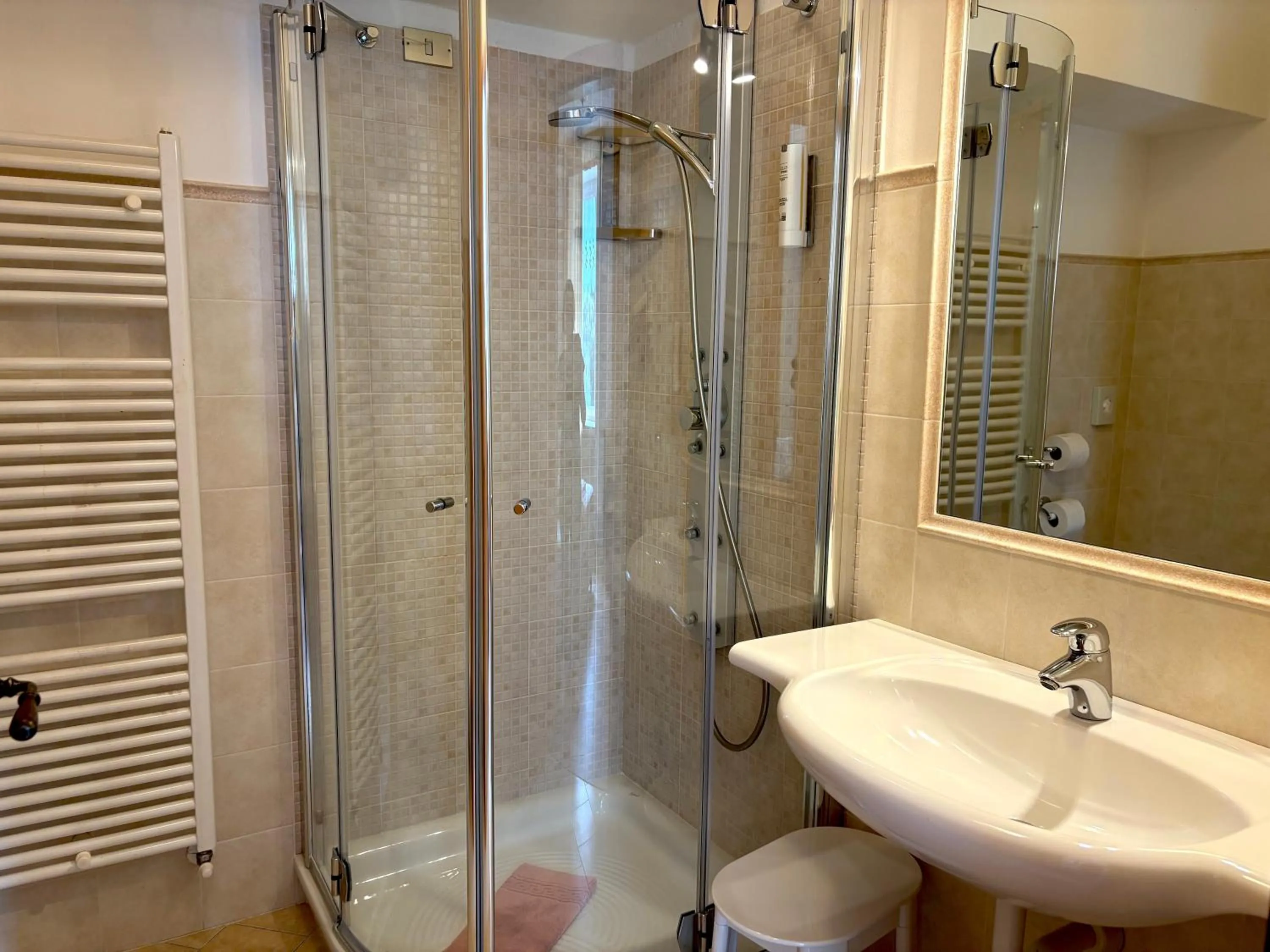 Bathroom in Alpen Family Hotel Someda