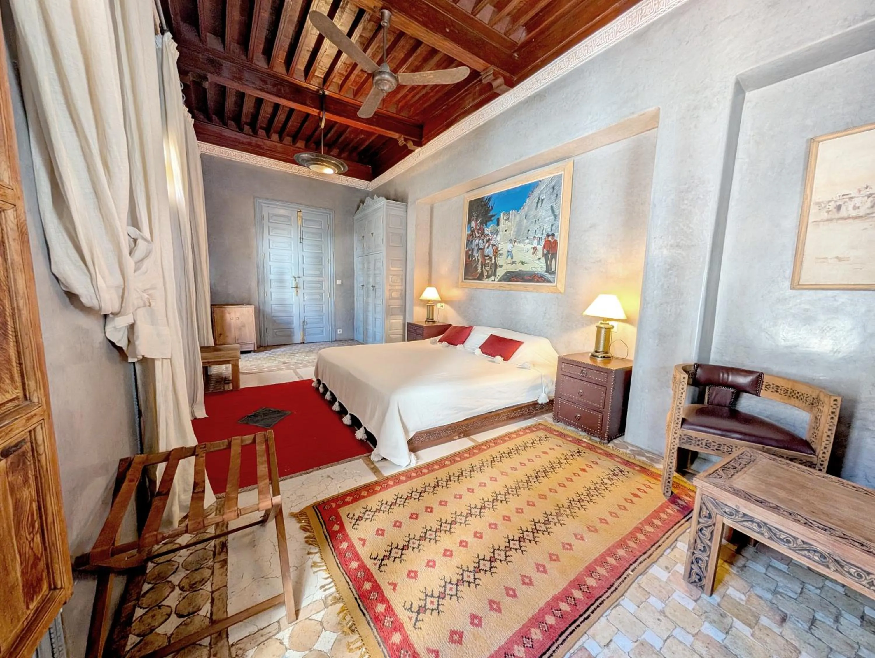 Photo of the whole room, Bed in Riad Slitine & Spa