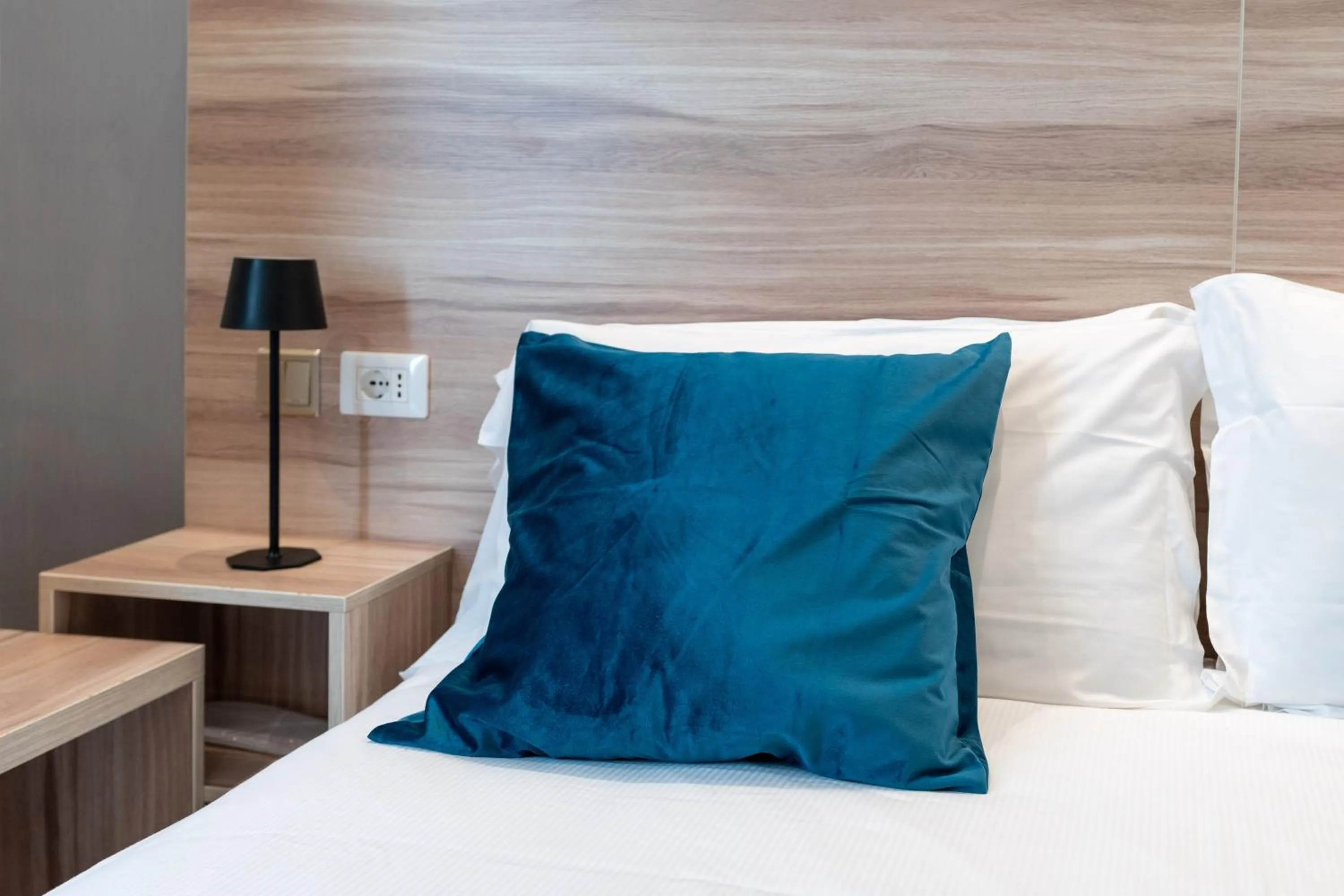 Bed in Rome Love Hotel