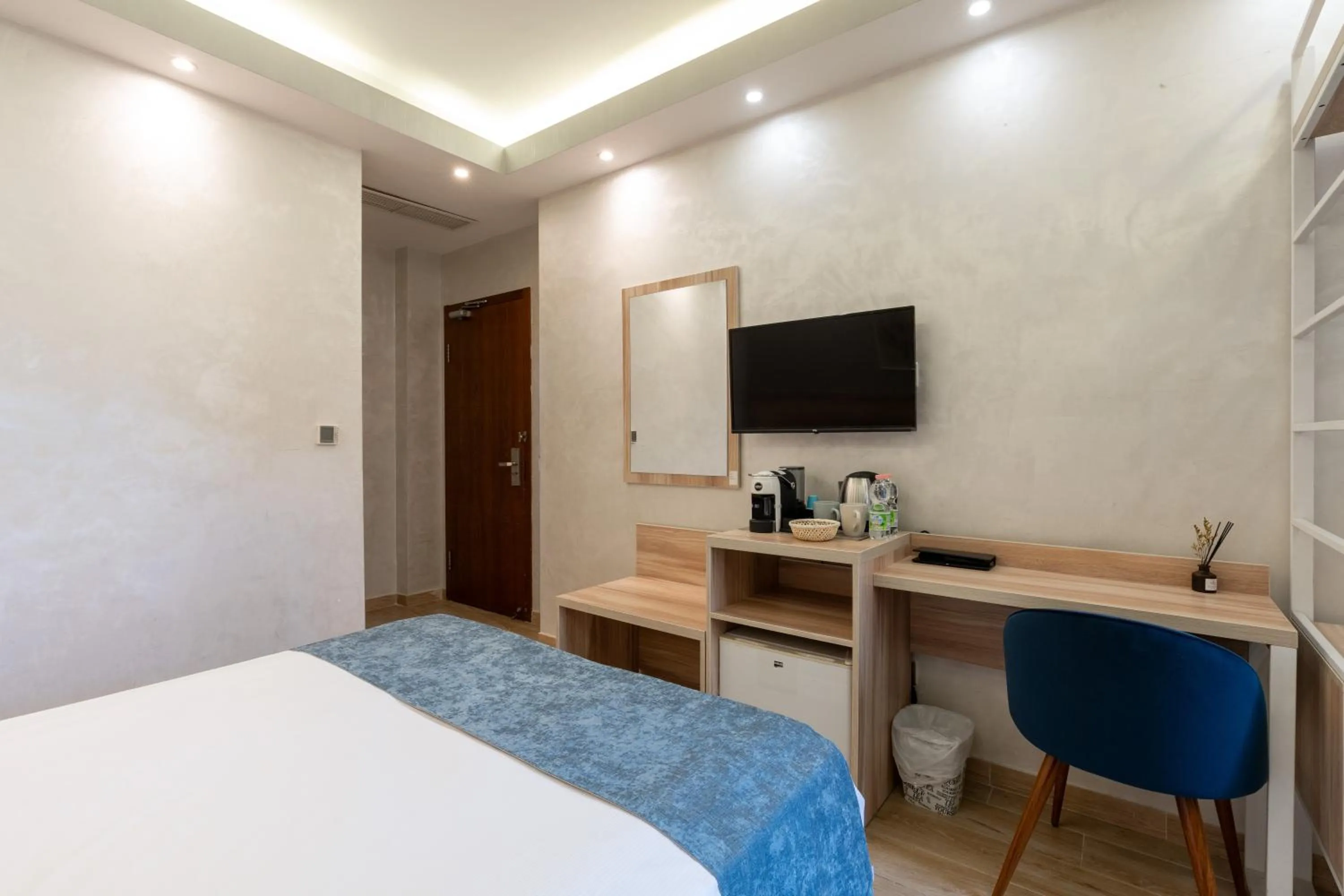 Bed in Rome Love Hotel