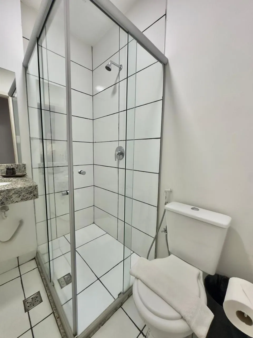 Bathroom in Hotel H2 Congonhas