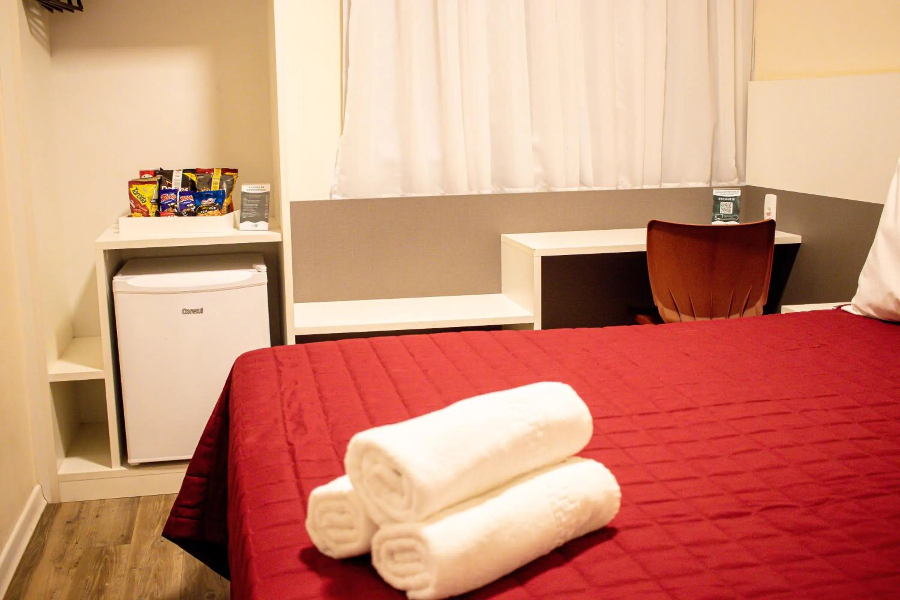 Photo of the whole room, Bed in Hotel H2 Congonhas