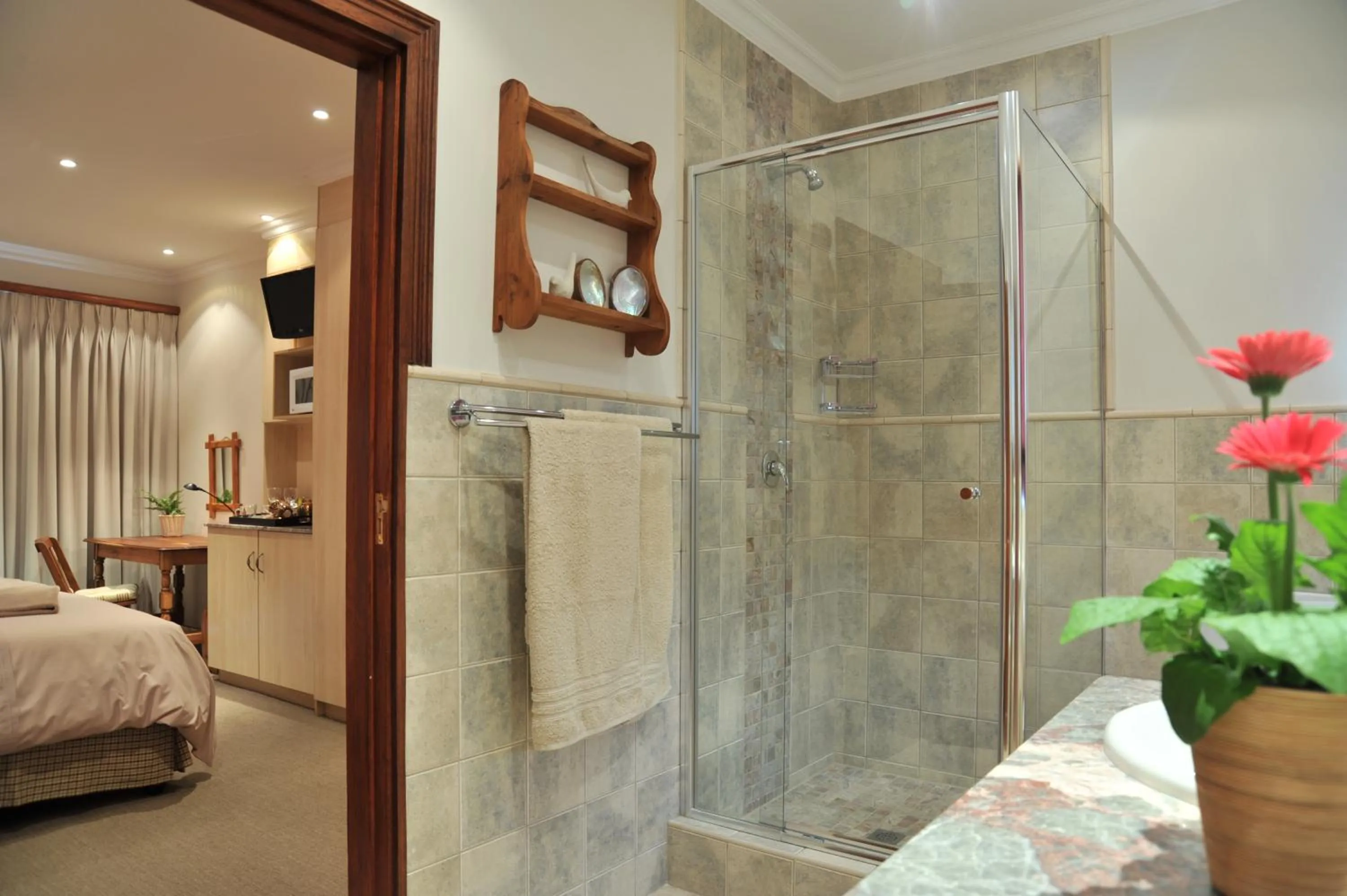 Bathroom, Bed in Claires of Sandton Luxury Guest House