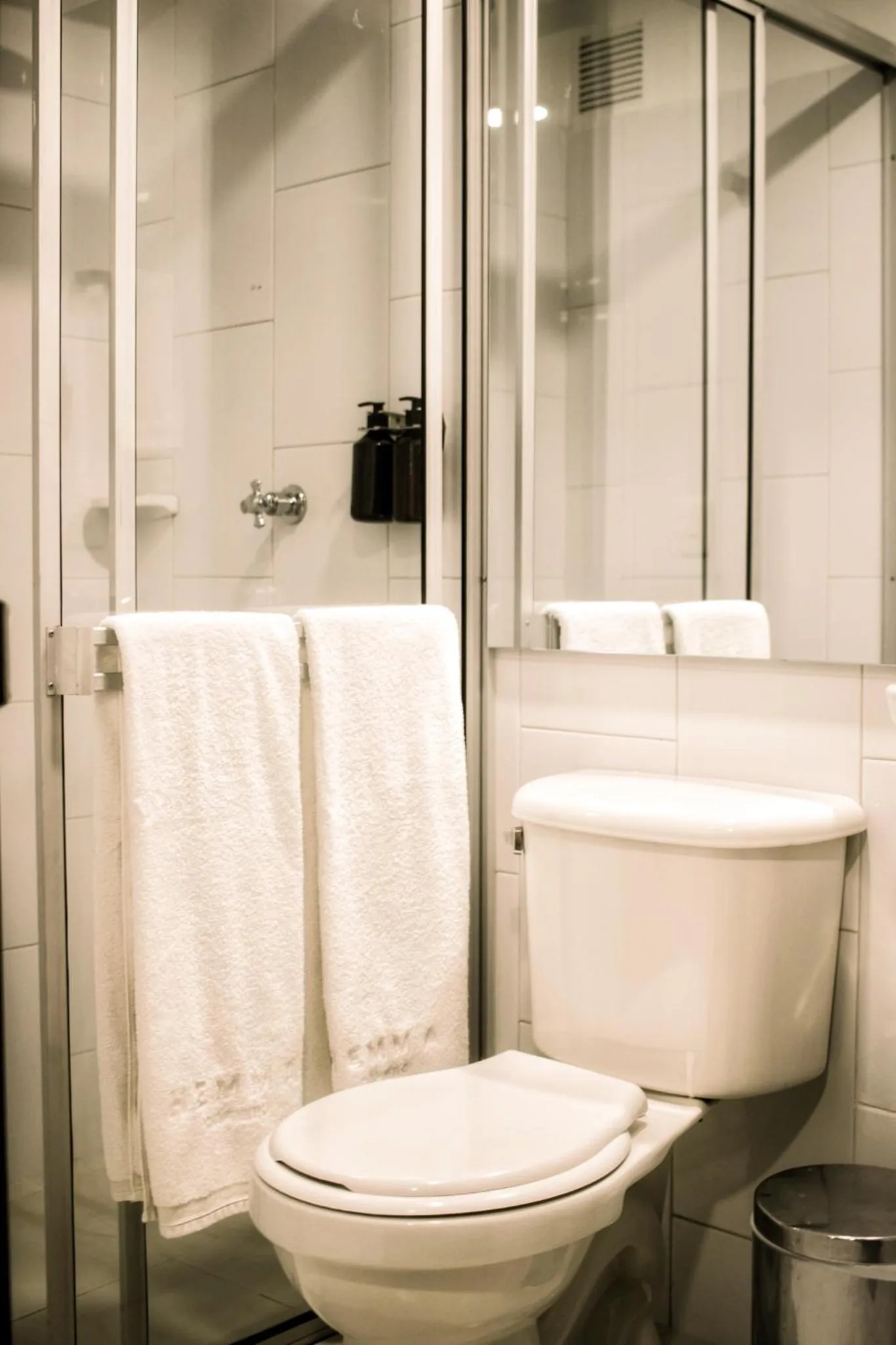 Bathroom in Hemma Bogotá Chapinero Premium Suites Hotel