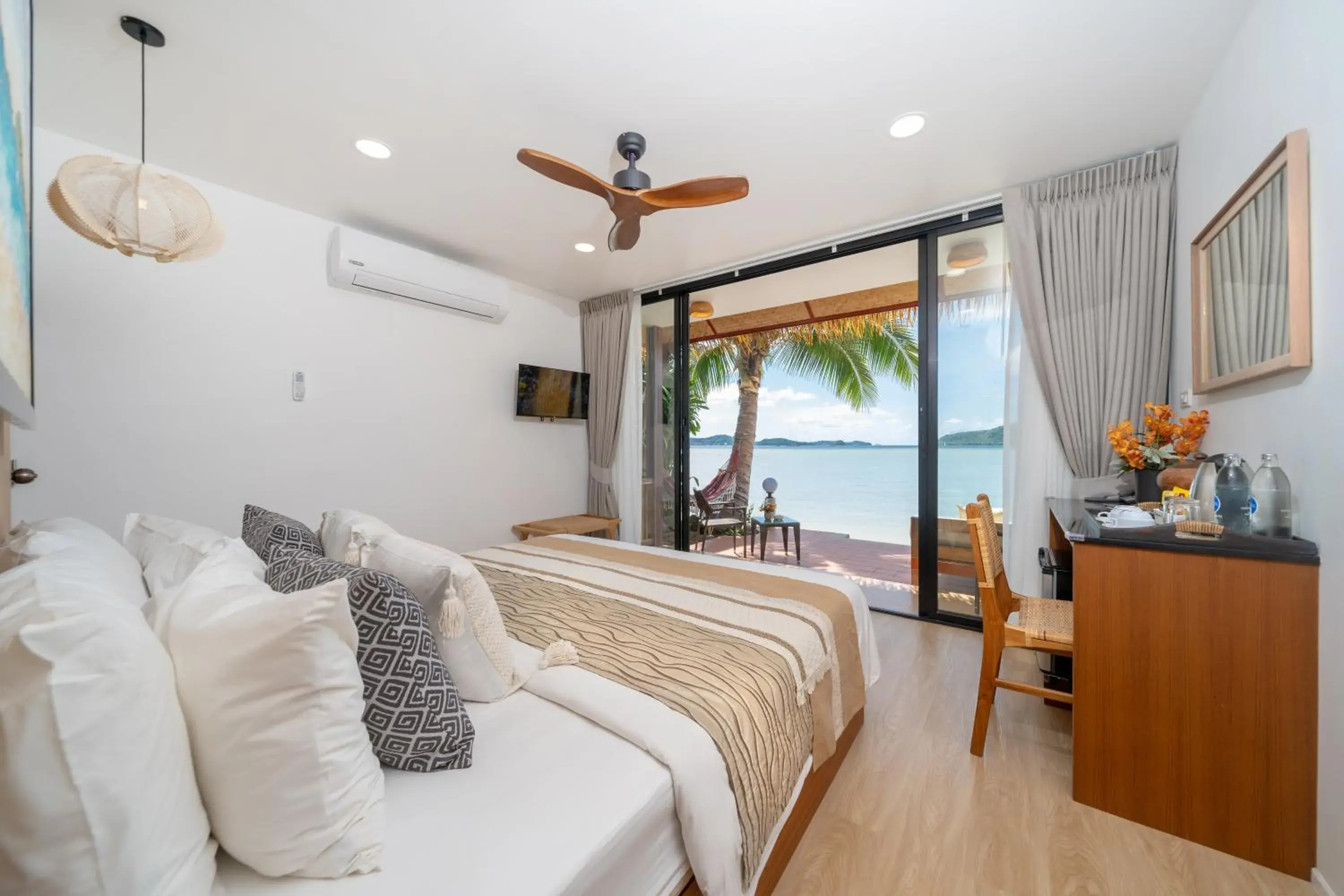 Beachfront Premier Suite in Friendship Beach Resort & Atmanjai Wellness Centre Beachfront Premier Suite in Friendship Beach Resort & Atmanjai Wellness Centre
