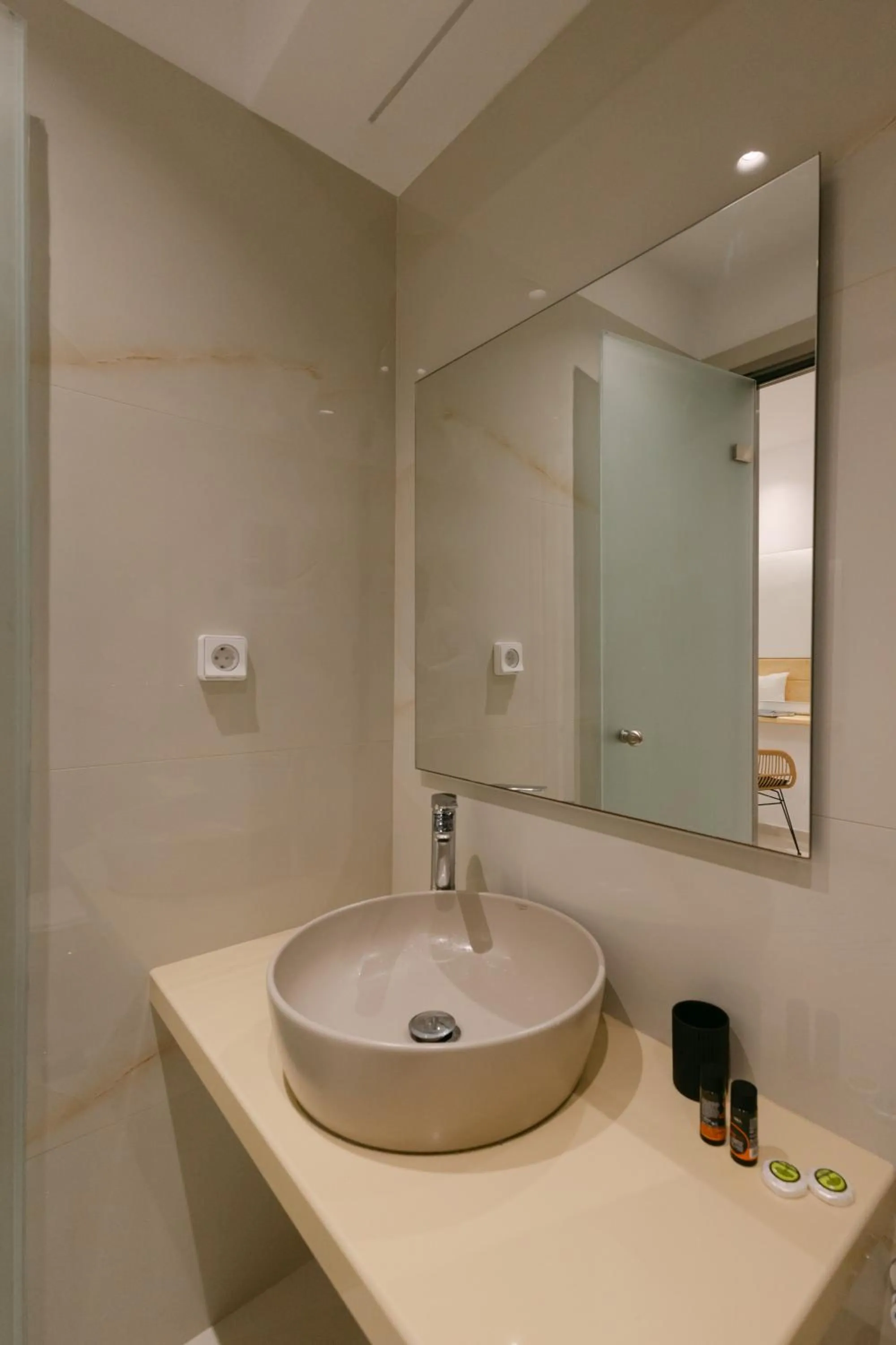 Anemos Hotel & Apartments