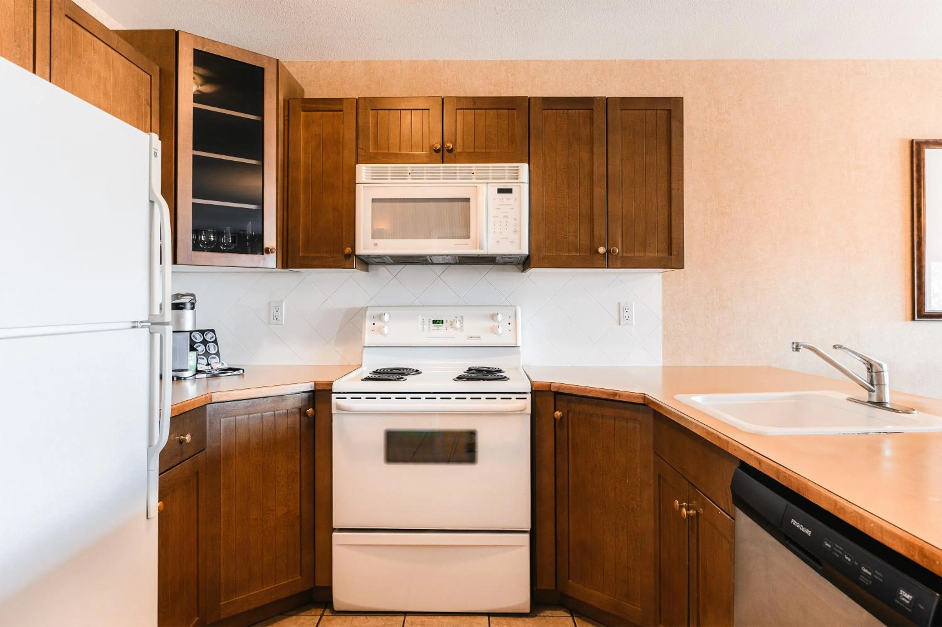 Mountain View Resort and Suites at Fairmont Hot Springs