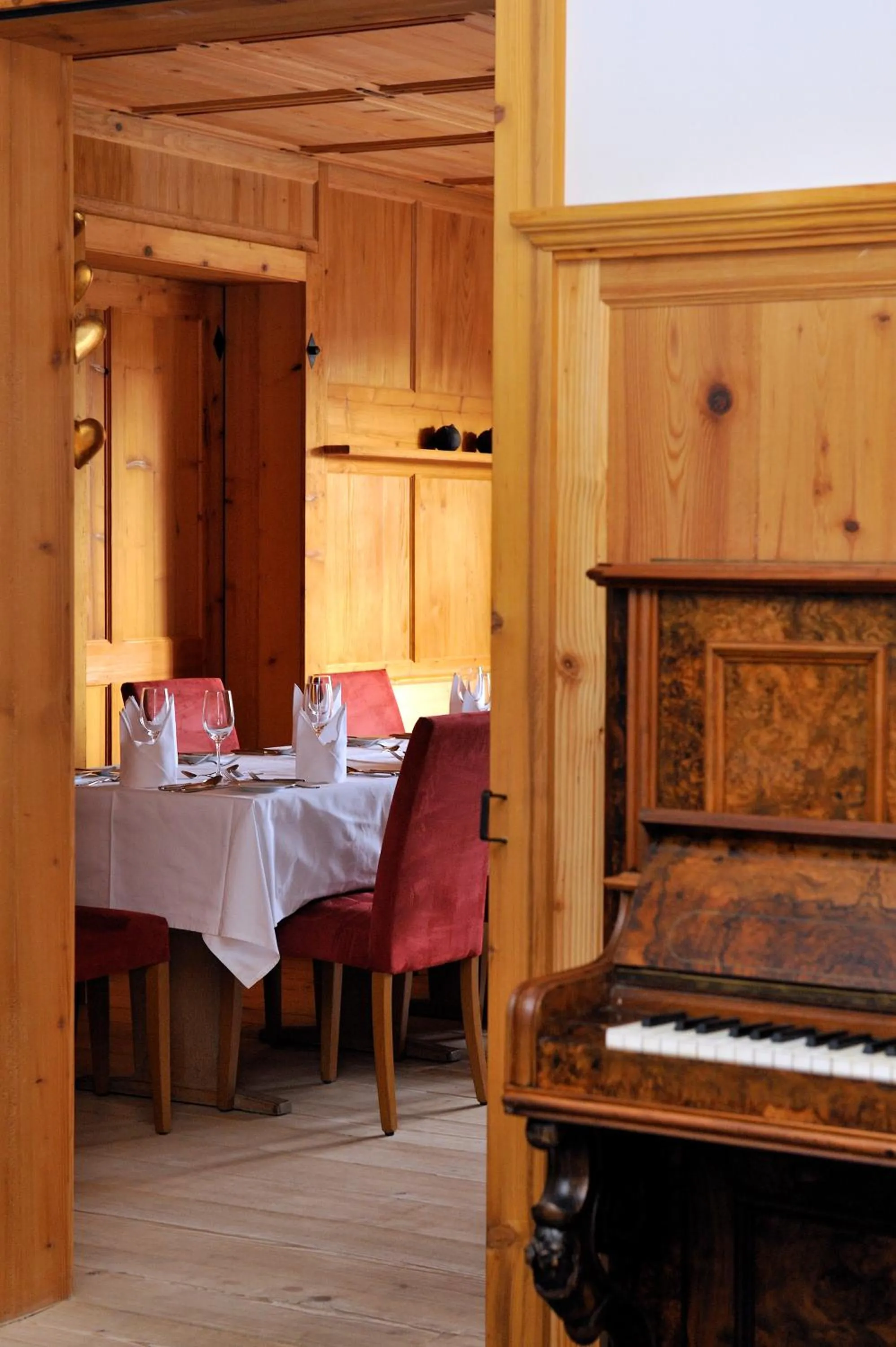 Restaurant/places to eat in Hotel Krone Langenegg