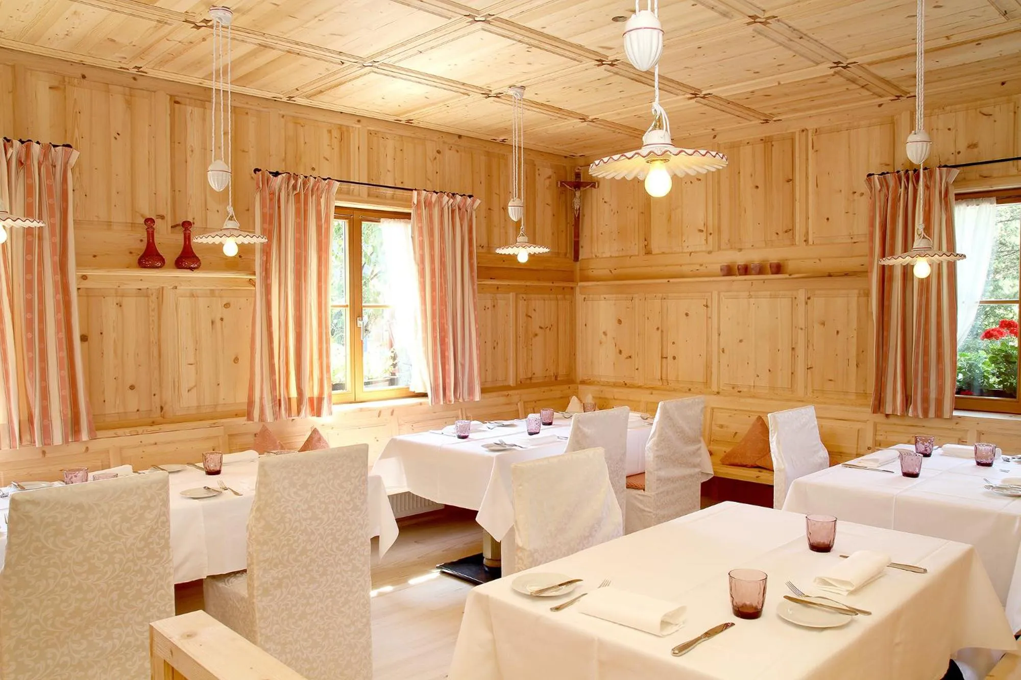 Restaurant/places to eat in Hotel Krone Langenegg