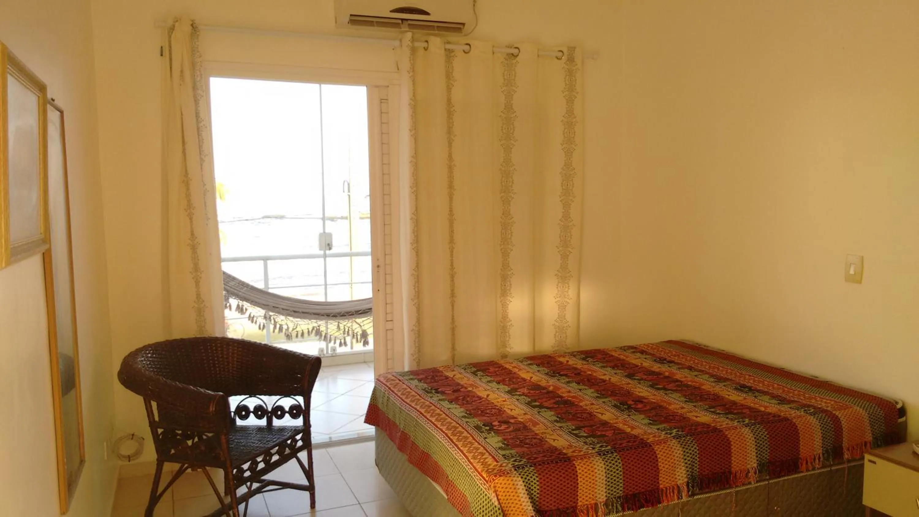 Bed in CASA - FRENTE PARA O MAR