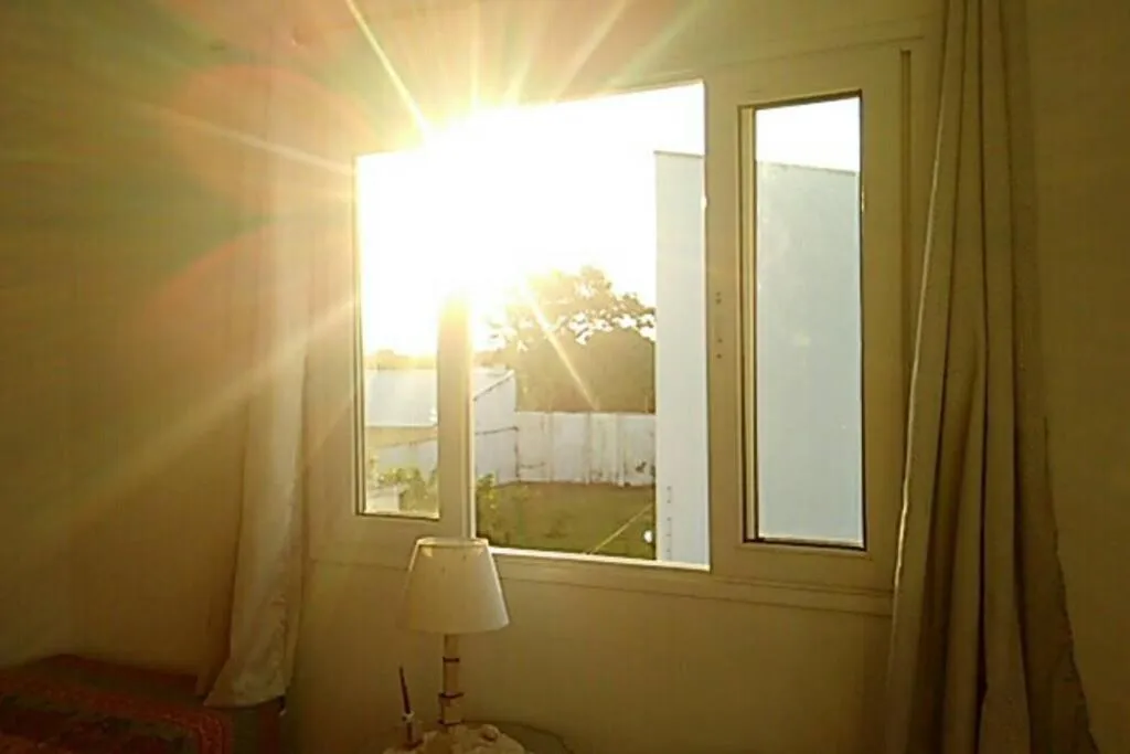 CASA - FRENTE PARA O MAR