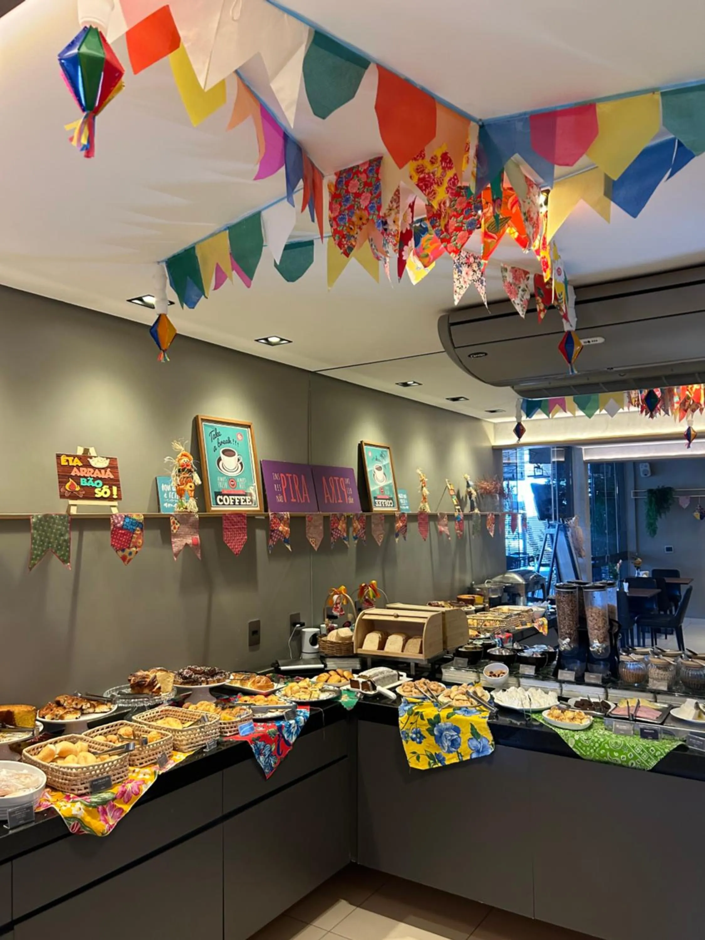 Food and drinks in Hotel Parati Minas