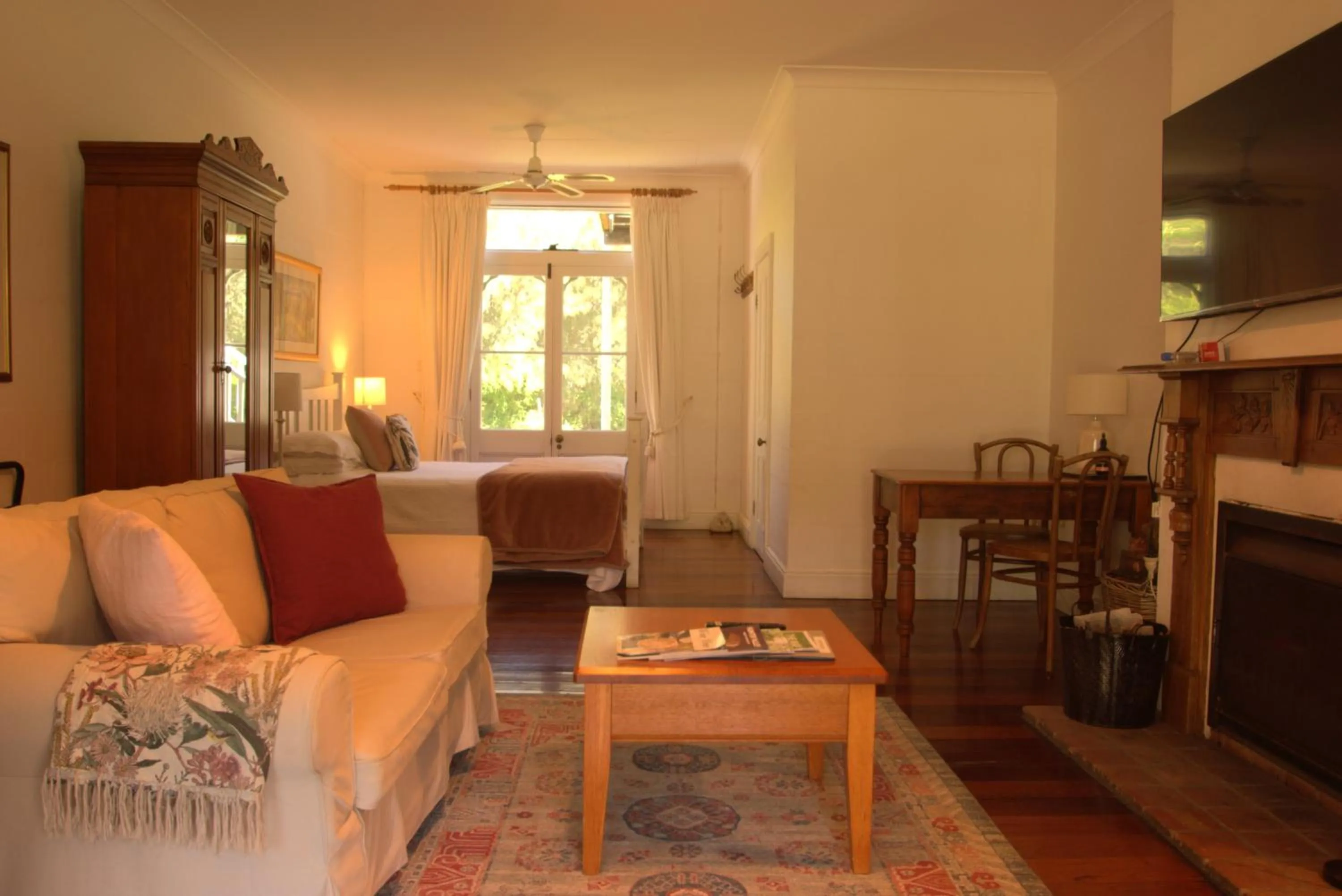 fireplace in The Carriages Boutique Hotel and Vineyard