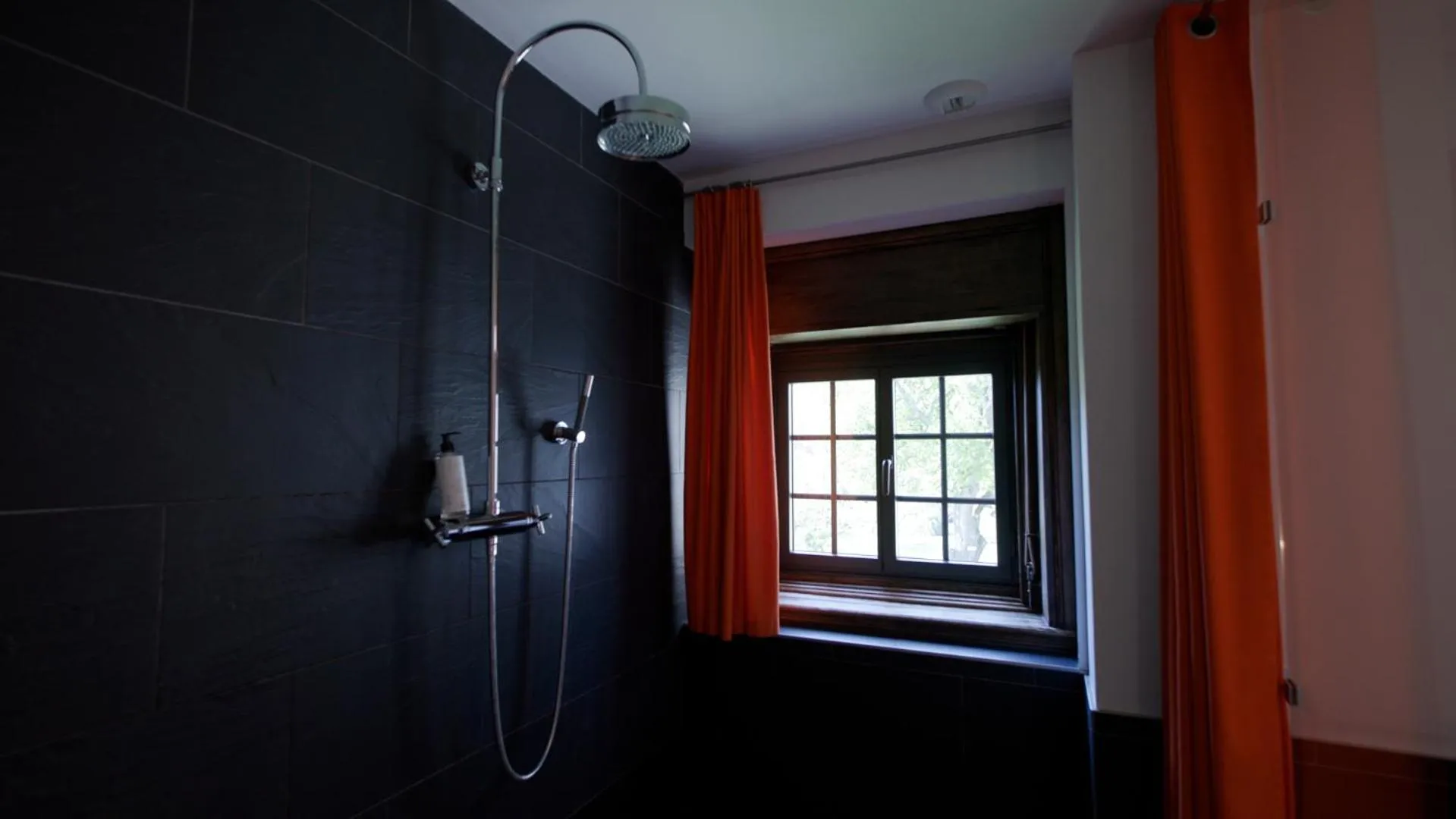 Garden view in Manoir Dalmore