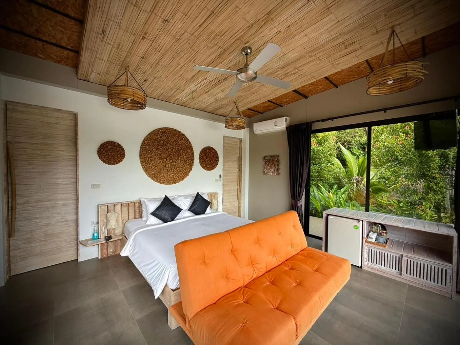 Bed in Awana Villa Resort Yaonoi - SHA Extra Plus