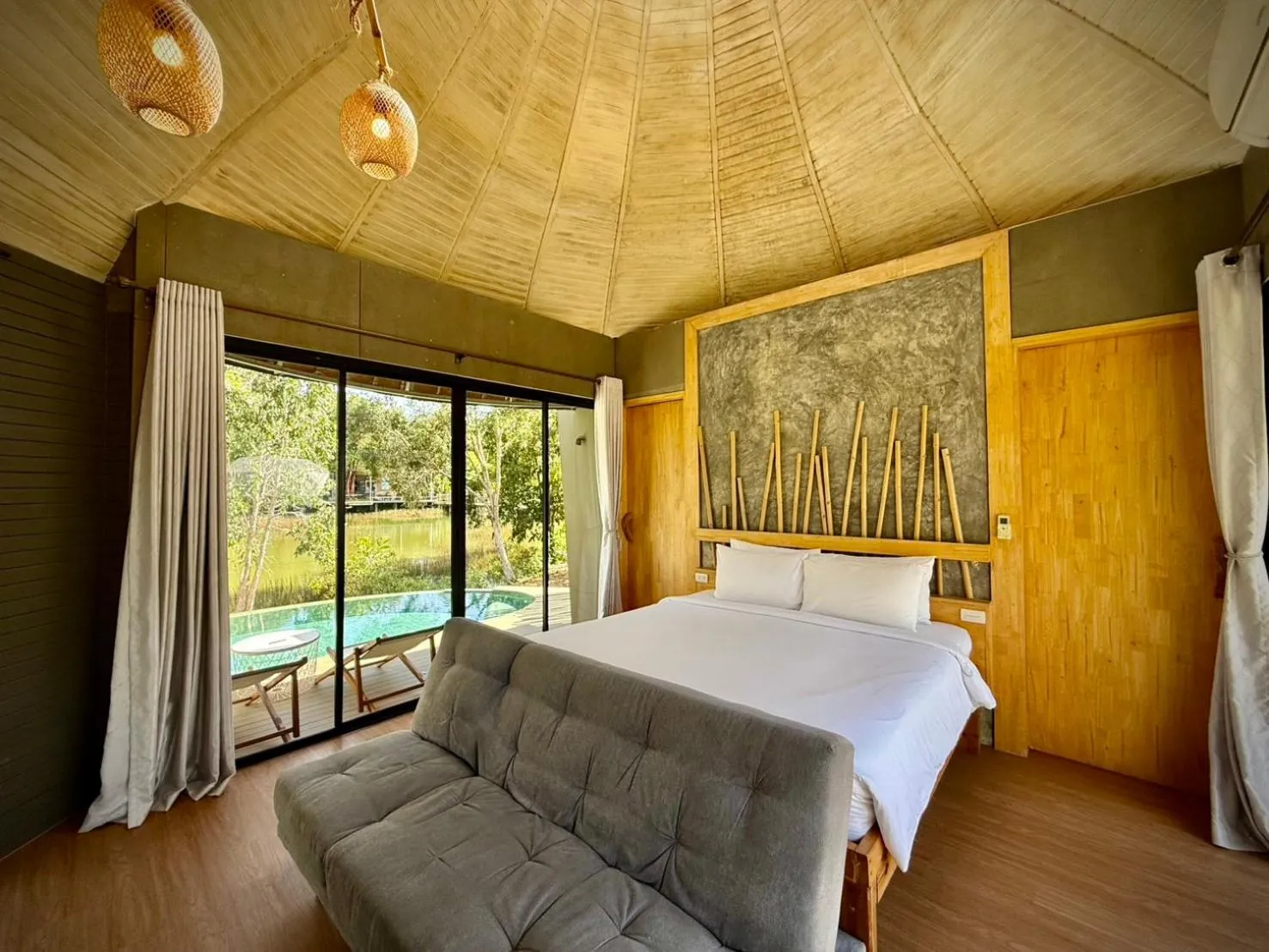 Bed in Awana Villa Resort Yaonoi - SHA Extra Plus