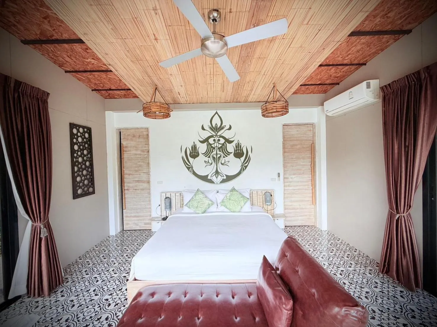 Bed in Awana Villa Resort Yaonoi - SHA Extra Plus