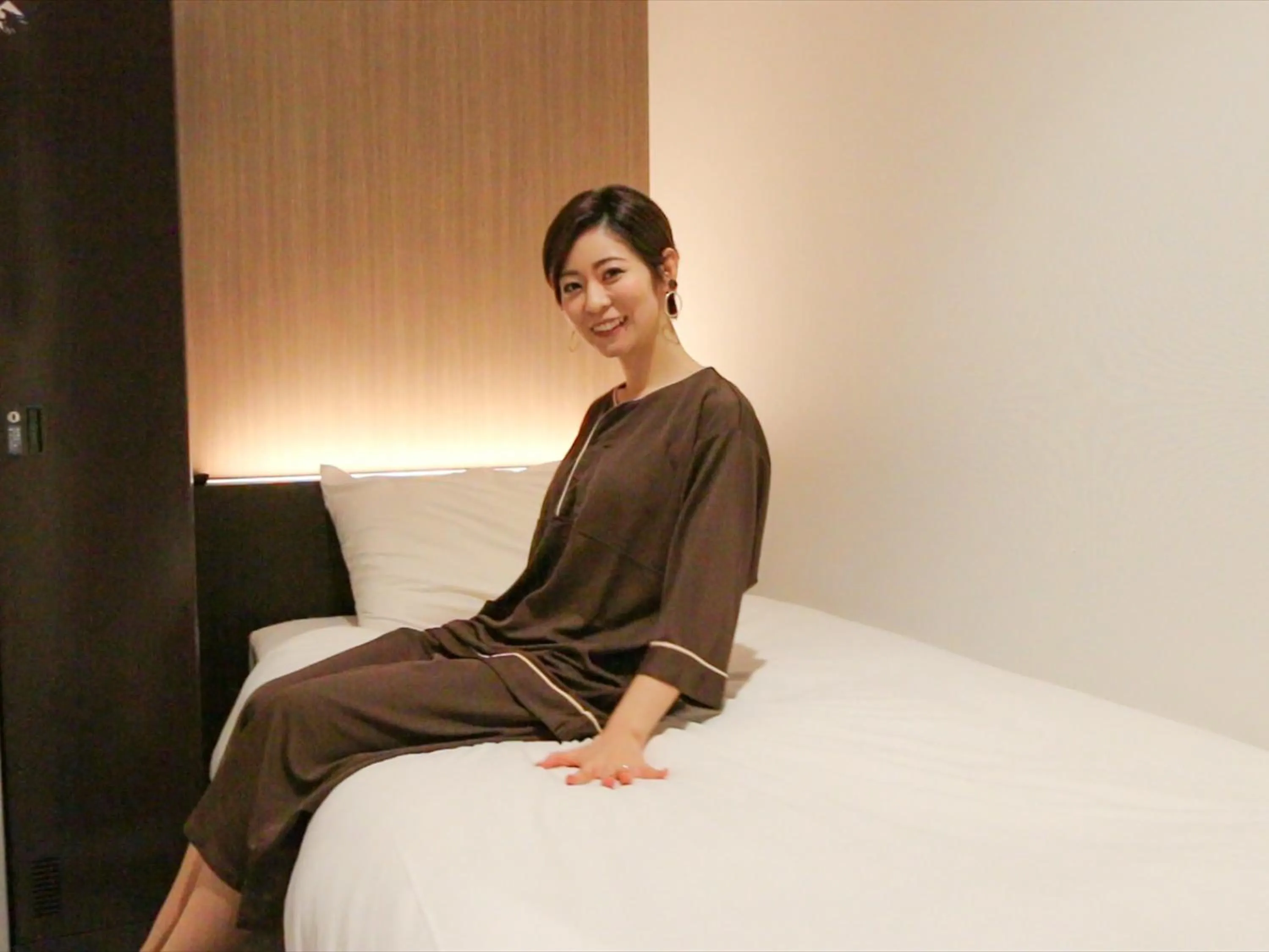 People, Bed in LEO YU Capsule Hotel Nishifunabashi