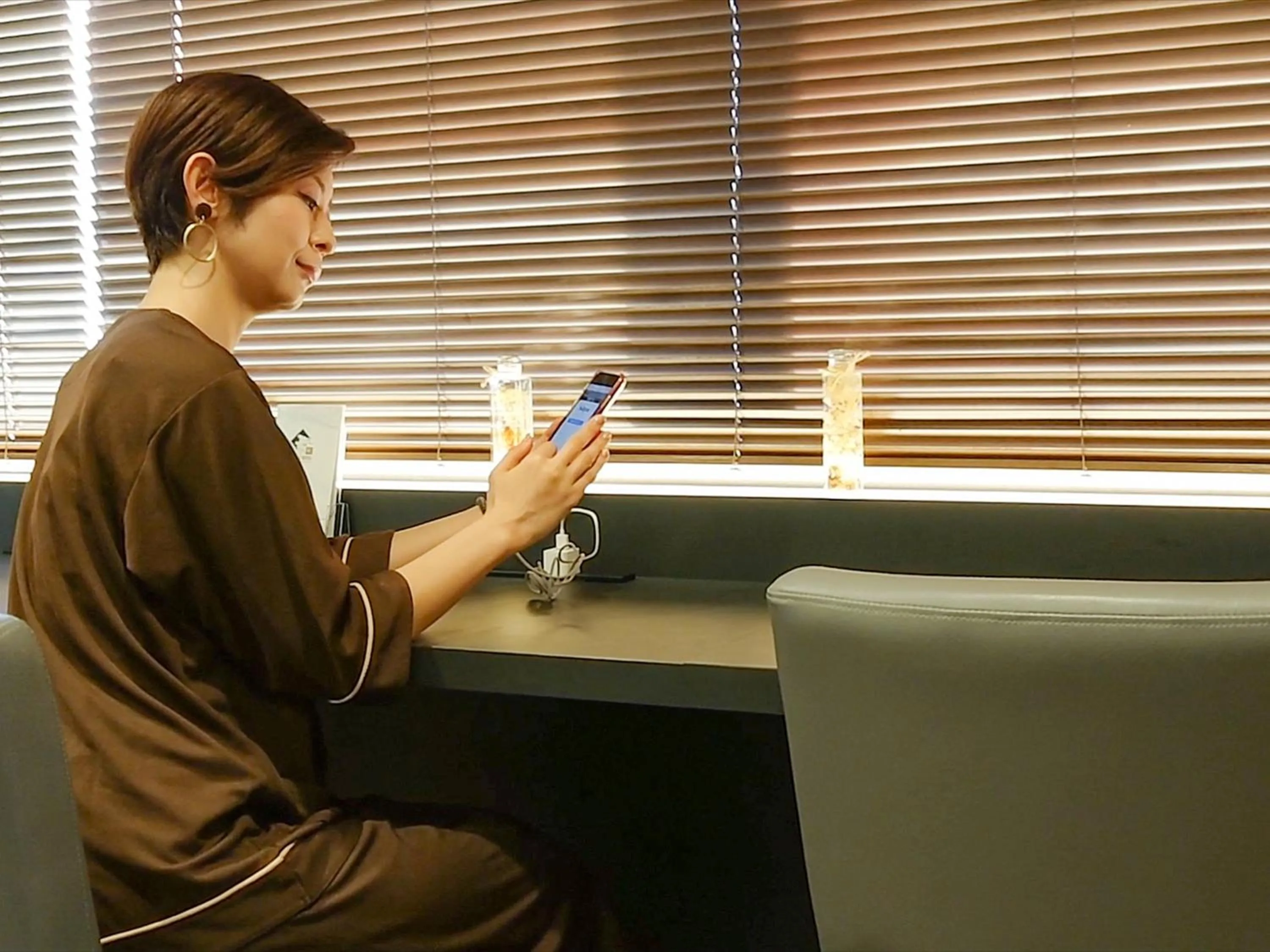 People in LEO YU Capsule Hotel Nishifunabashi