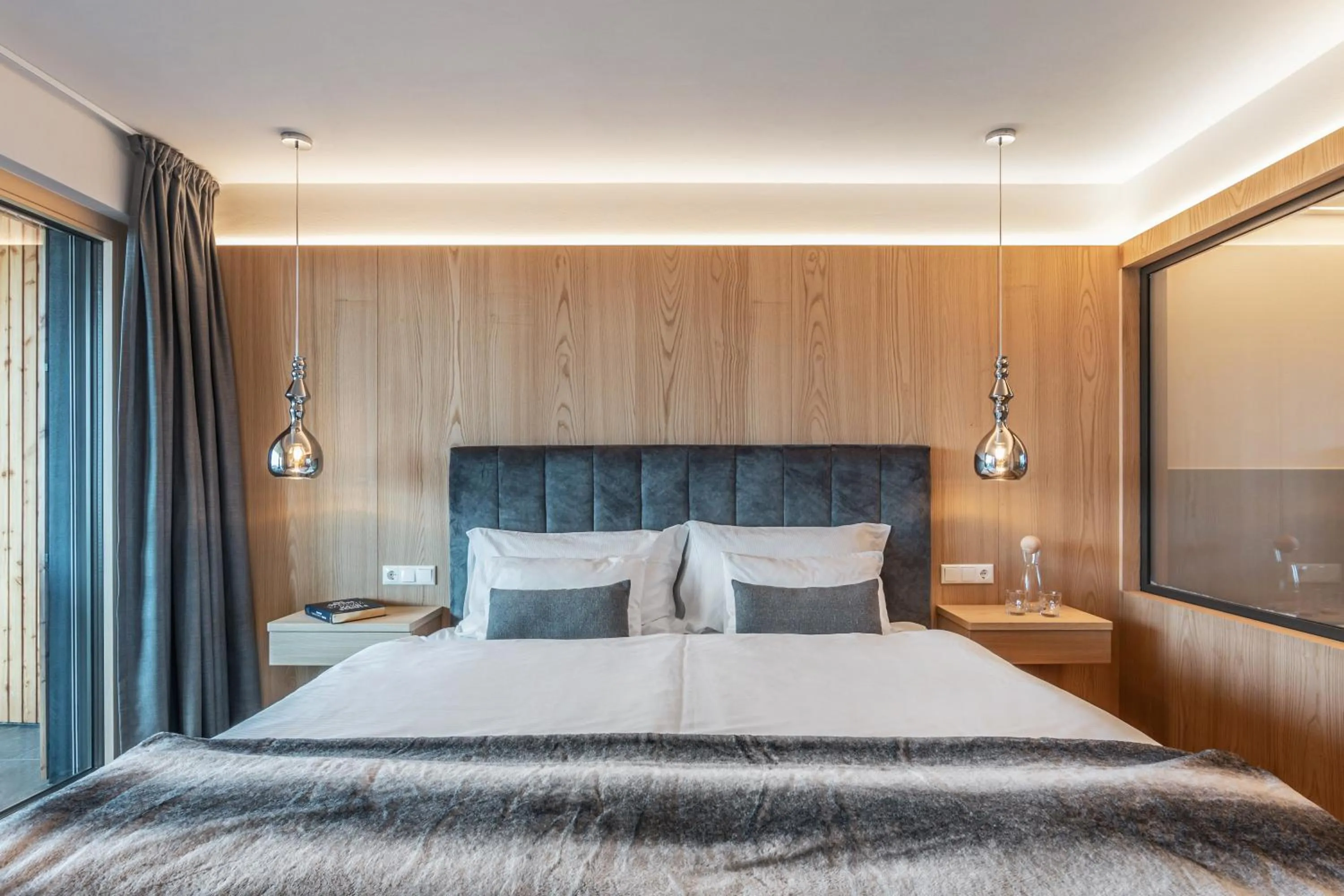 Bedroom, Bed in Dornsberg Panoramic Apartments