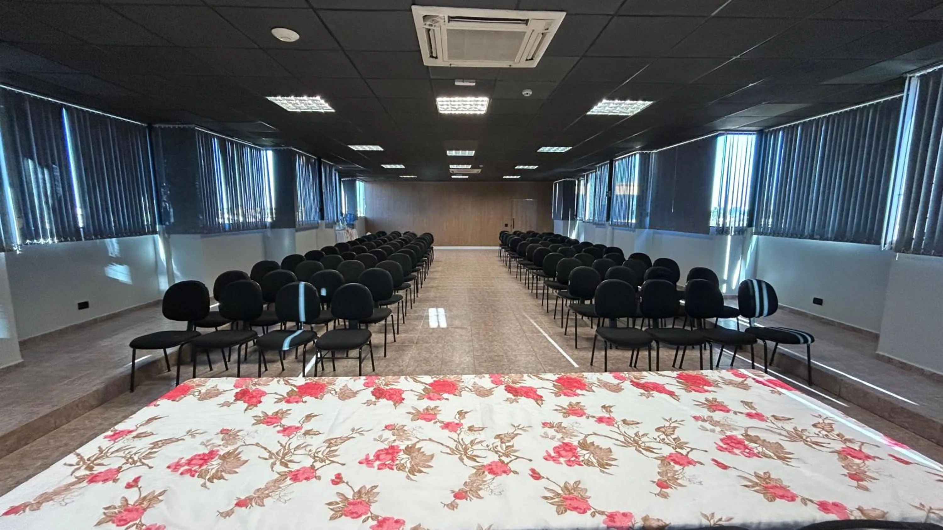 Meeting/conference room in Havana Palace Hotel