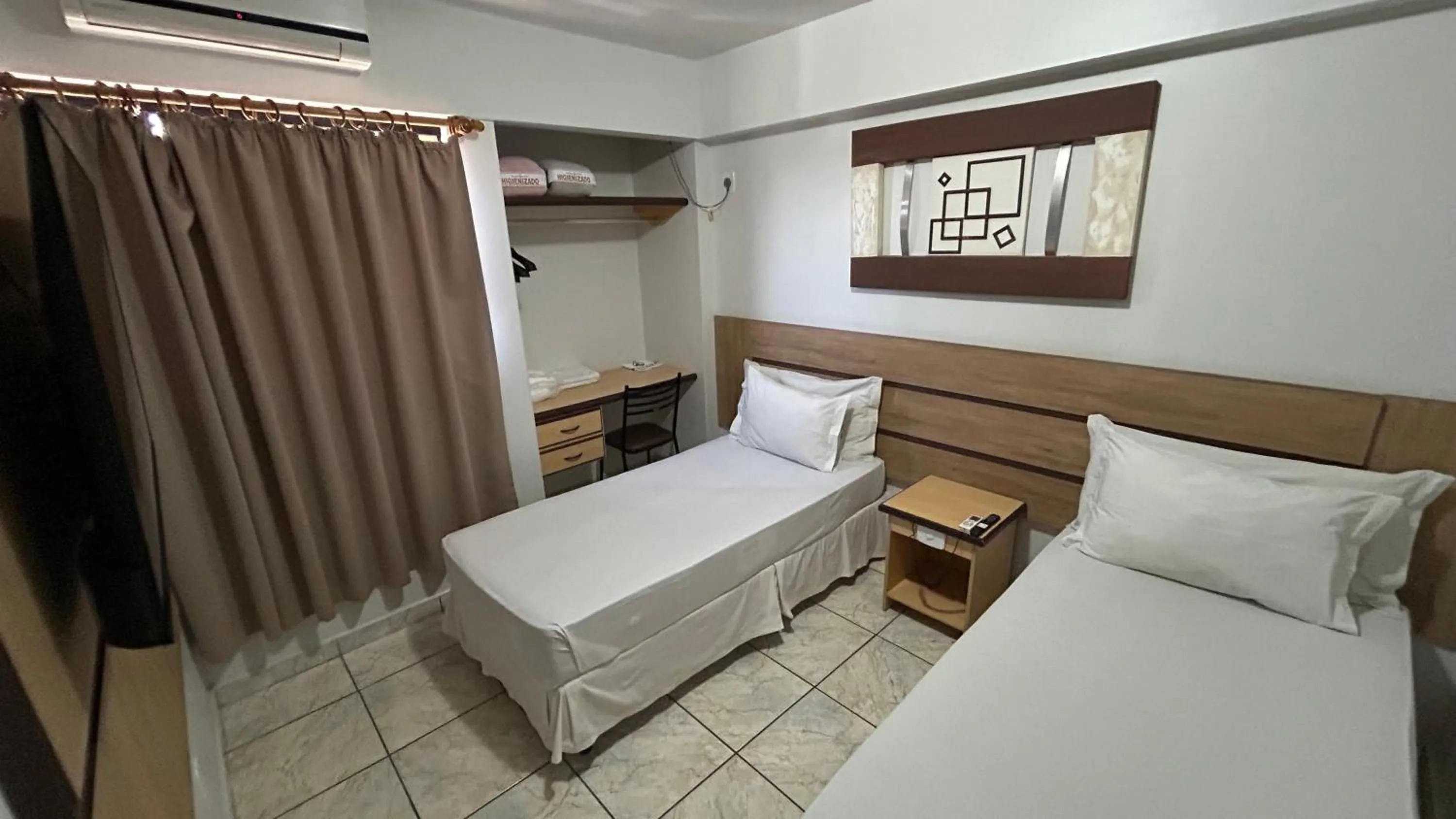 Bedroom, Bed in Havana Palace Hotel