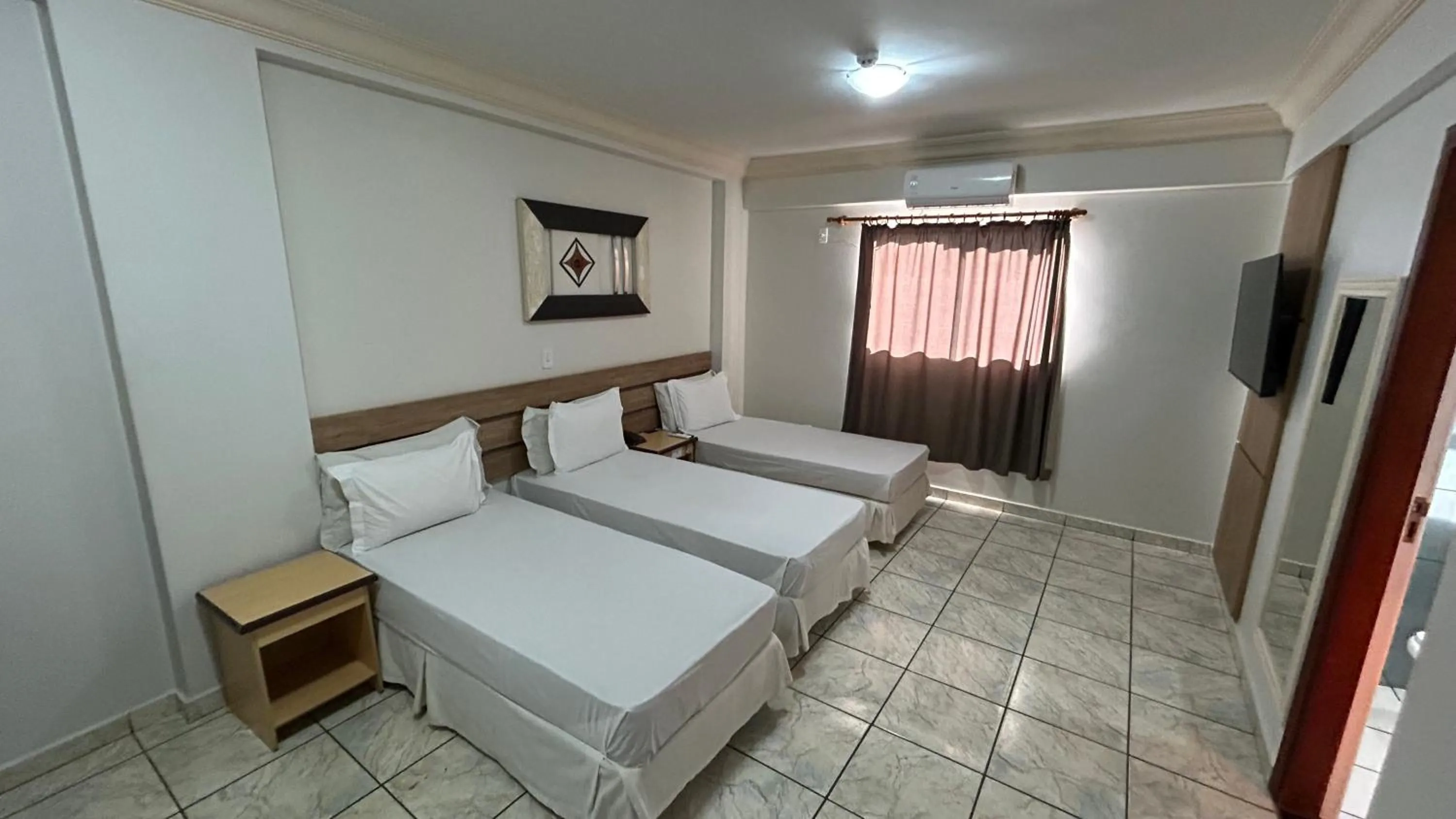 Bedroom, Bed in Havana Palace Hotel