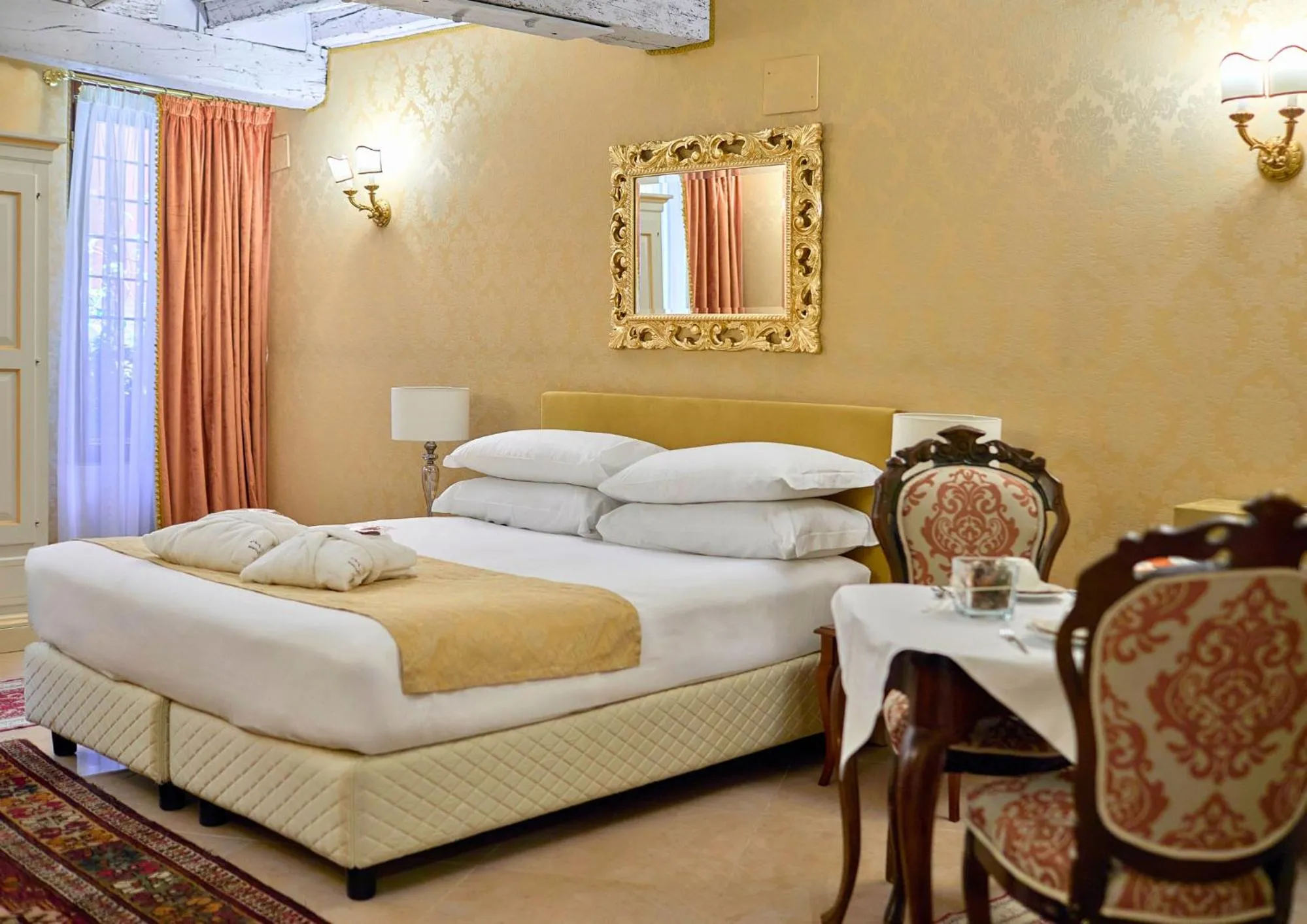 Bedroom, Bed in Ai Cherubini