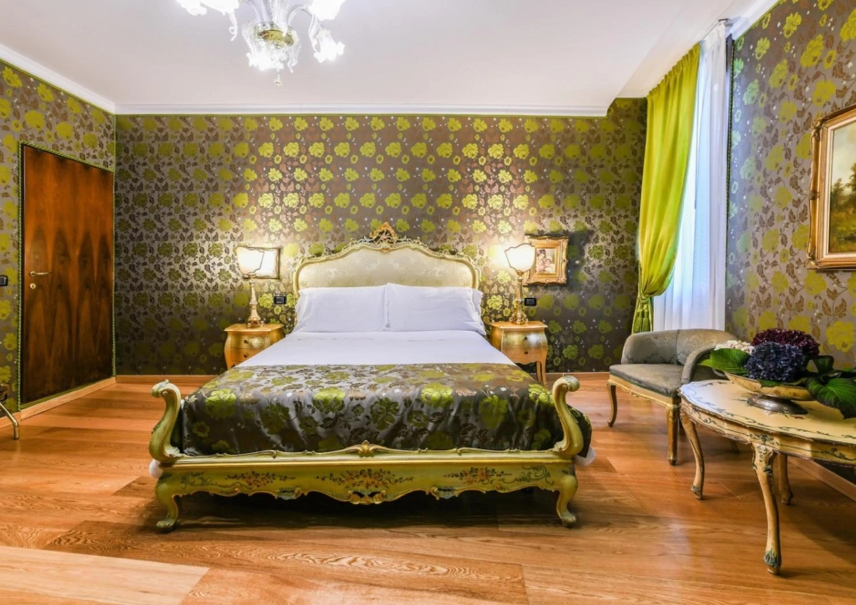 Bedroom, Bed in Ai Cherubini