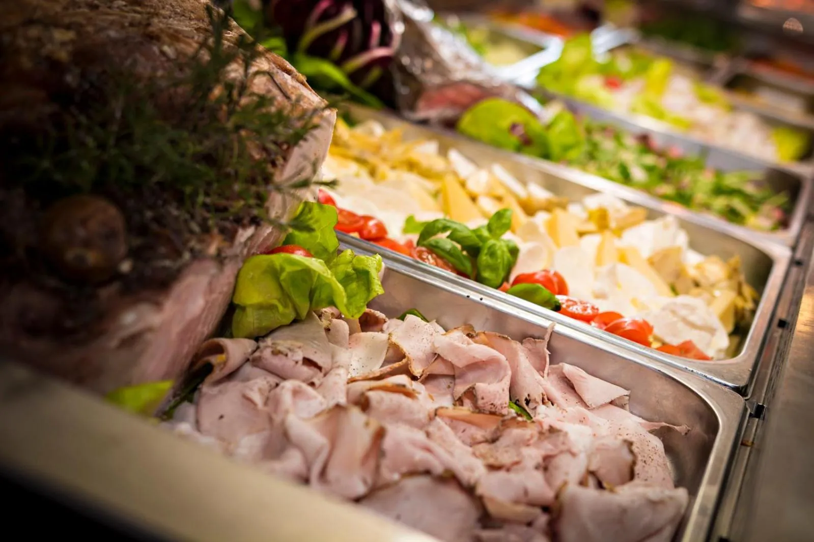 Hotel Ristorante Cigno - Camere and Aparthotel