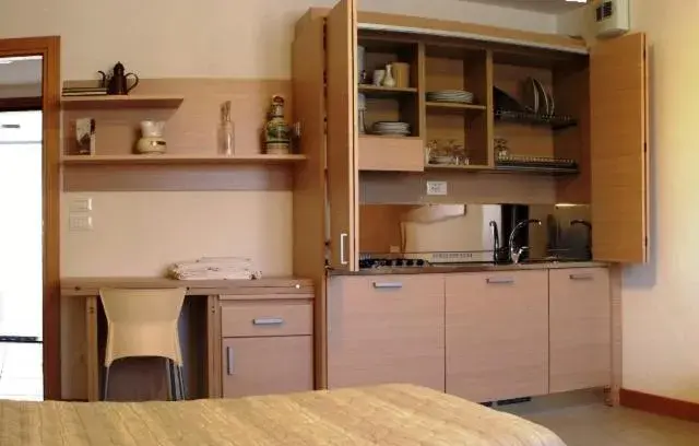 Superior Double or Twin Room with Kitchenette - single occupancy - Annex in Hotel Ristorante Cigno - Camere and Aparthotel Superior Double or Twin Room with Kitchenette - single occupancy - Annex in Hotel Ristorante Cigno - Camere and Aparthotel