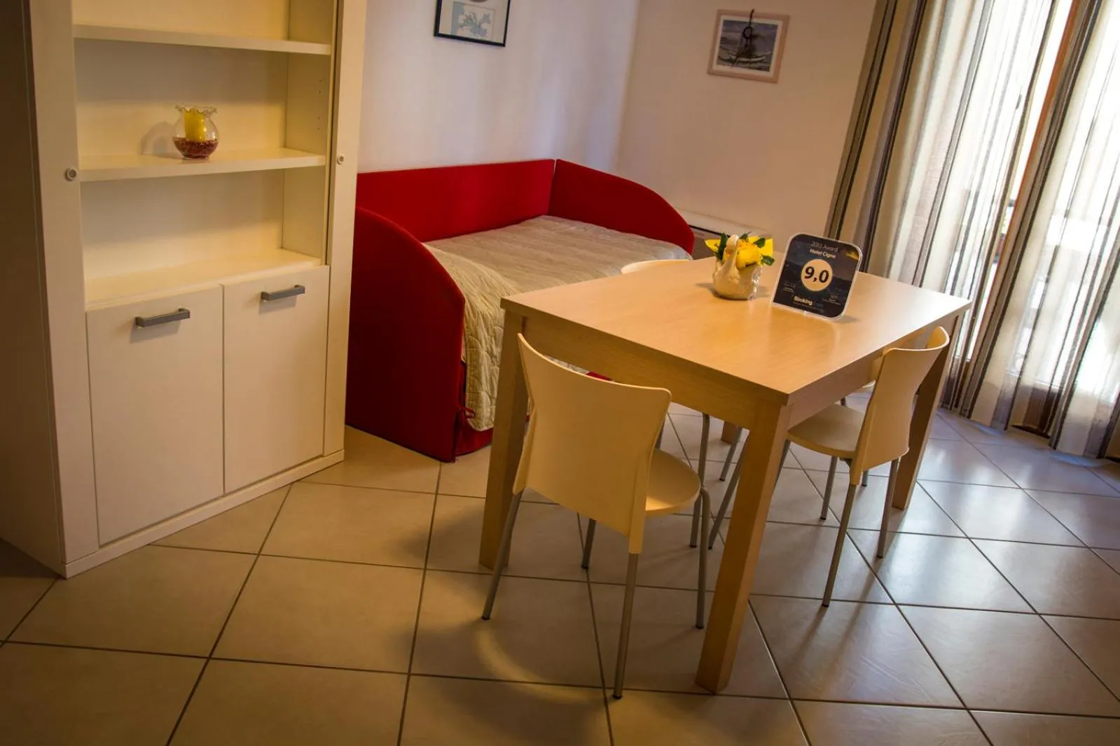 Hotel Ristorante Cigno - Camere and Aparthotel