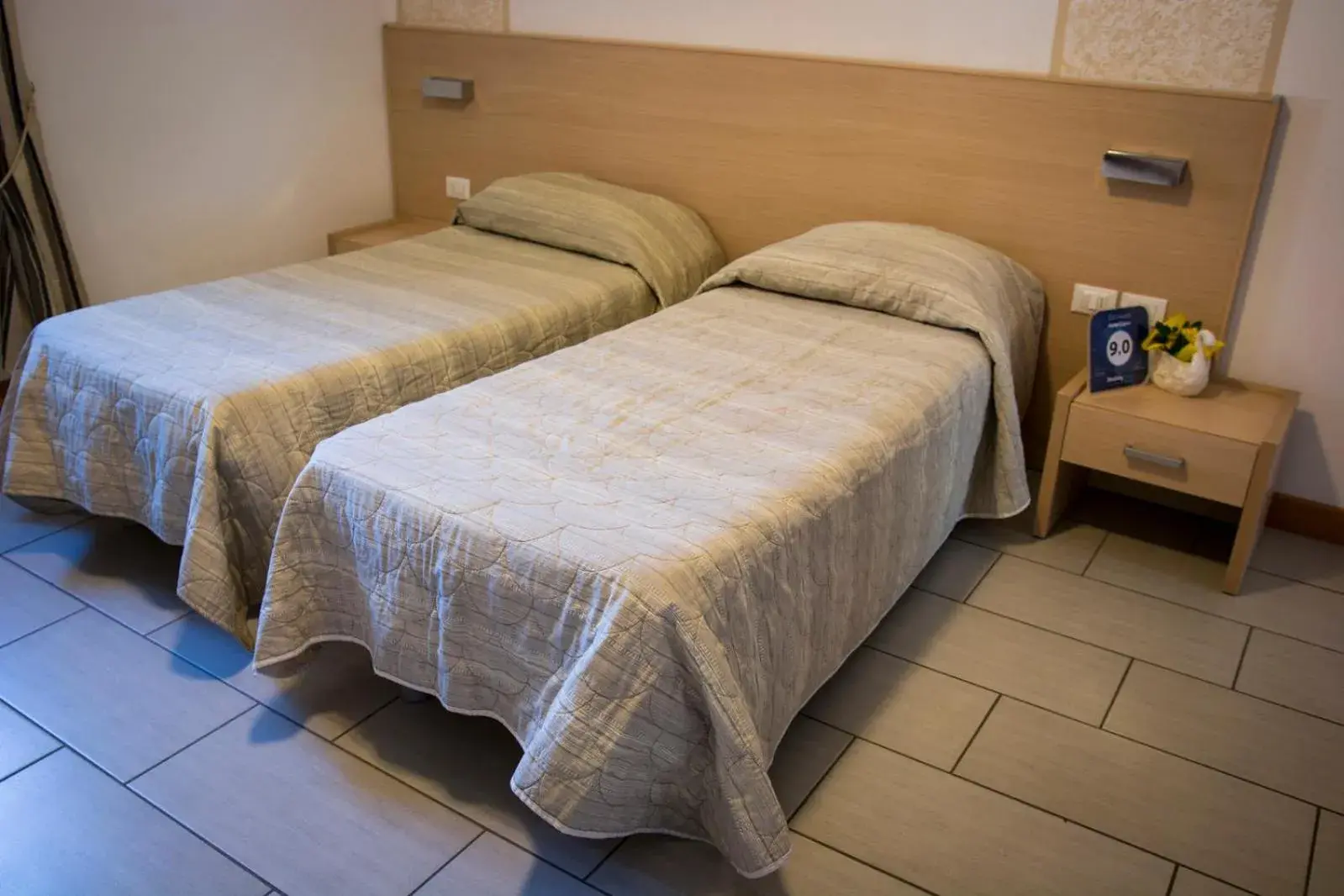 Superior Triple Room with Kitchenette - Annex in Hotel Ristorante Cigno - Camere and Aparthotel Superior Triple Room with Kitchenette - Annex in Hotel Ristorante Cigno - Camere and Aparthotel