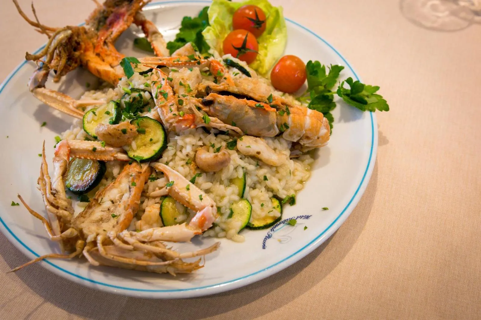 Hotel Ristorante Cigno - Camere and Aparthotel